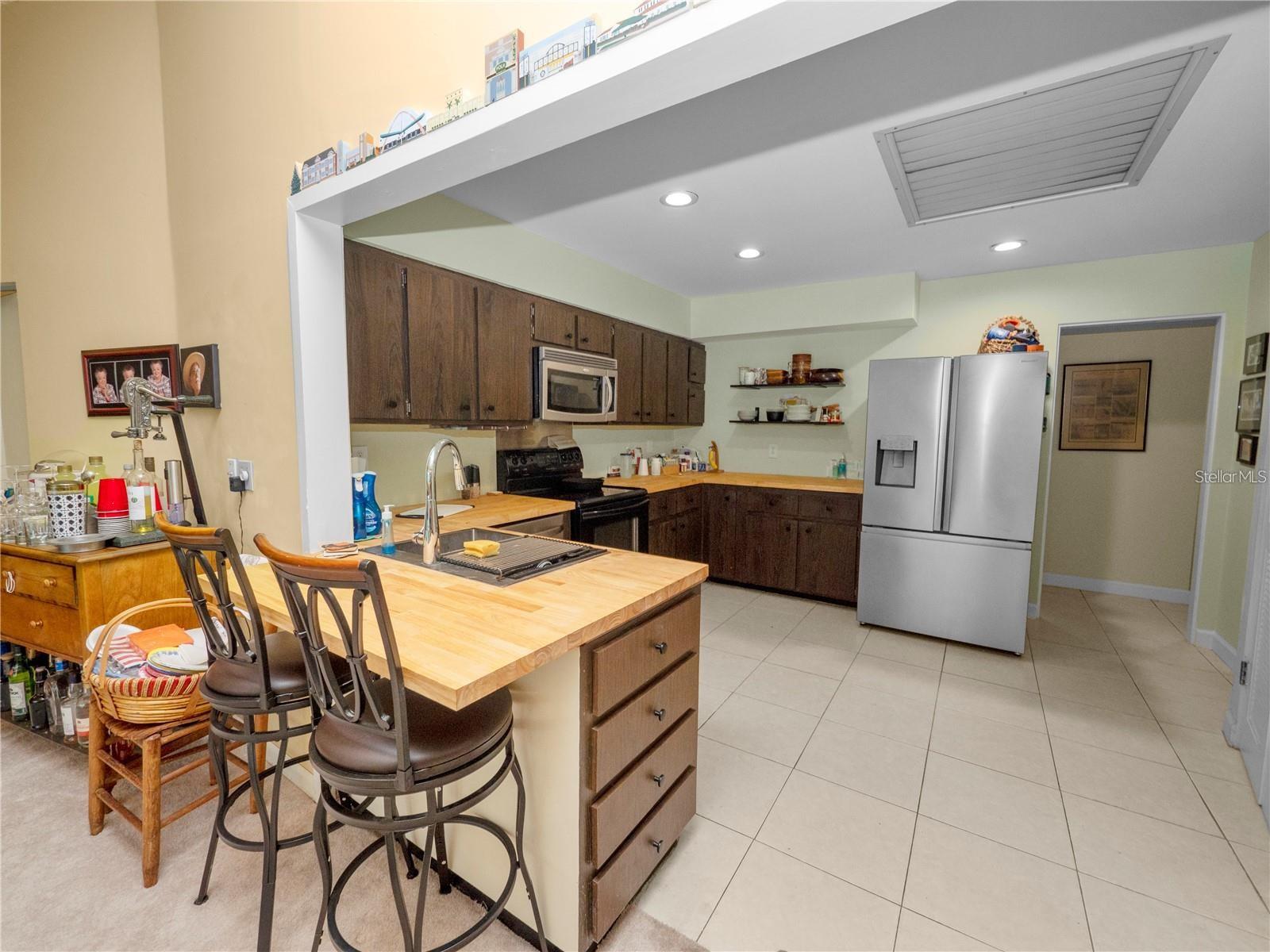 2118 LAKE BENTLEY CT, LAKELAND, FL, 33803