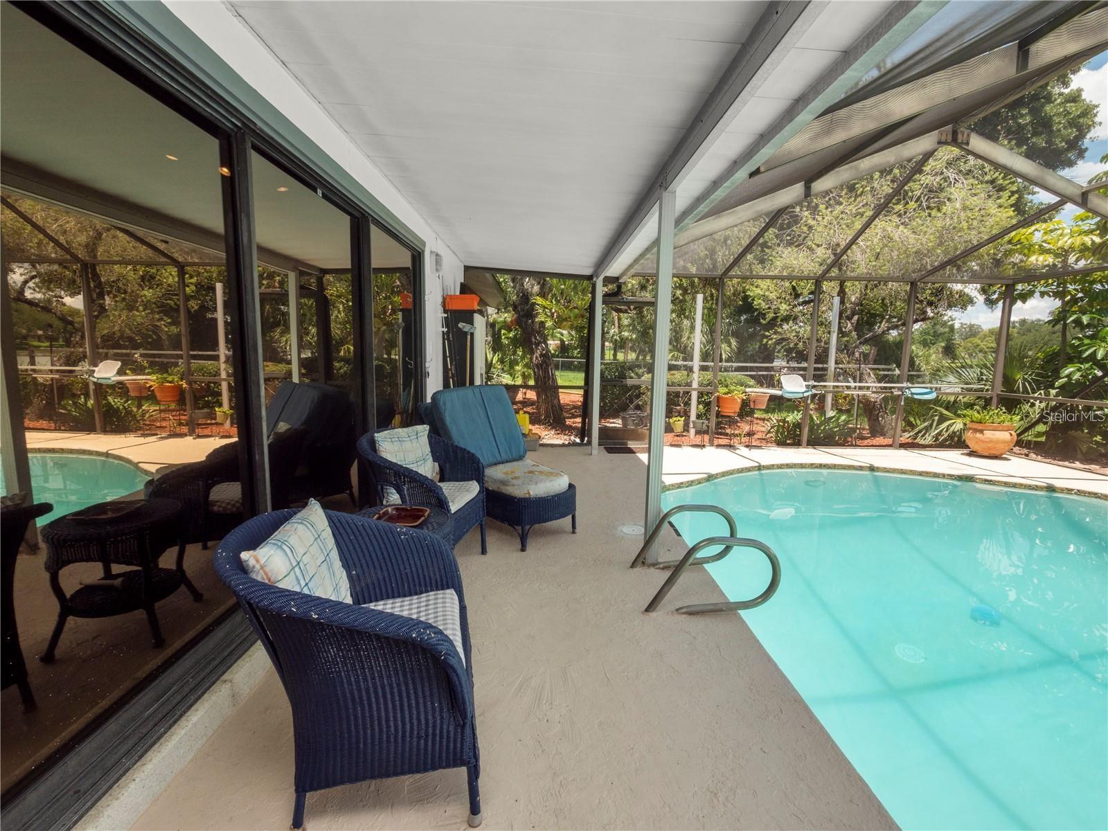 2118 LAKE BENTLEY CT, LAKELAND, FL, 33803