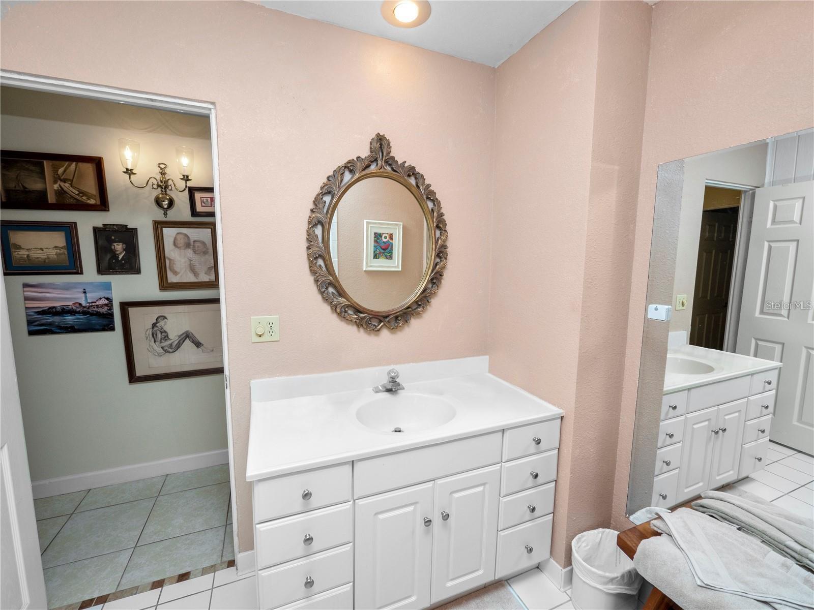 2118 LAKE BENTLEY CT, LAKELAND, FL, 33803