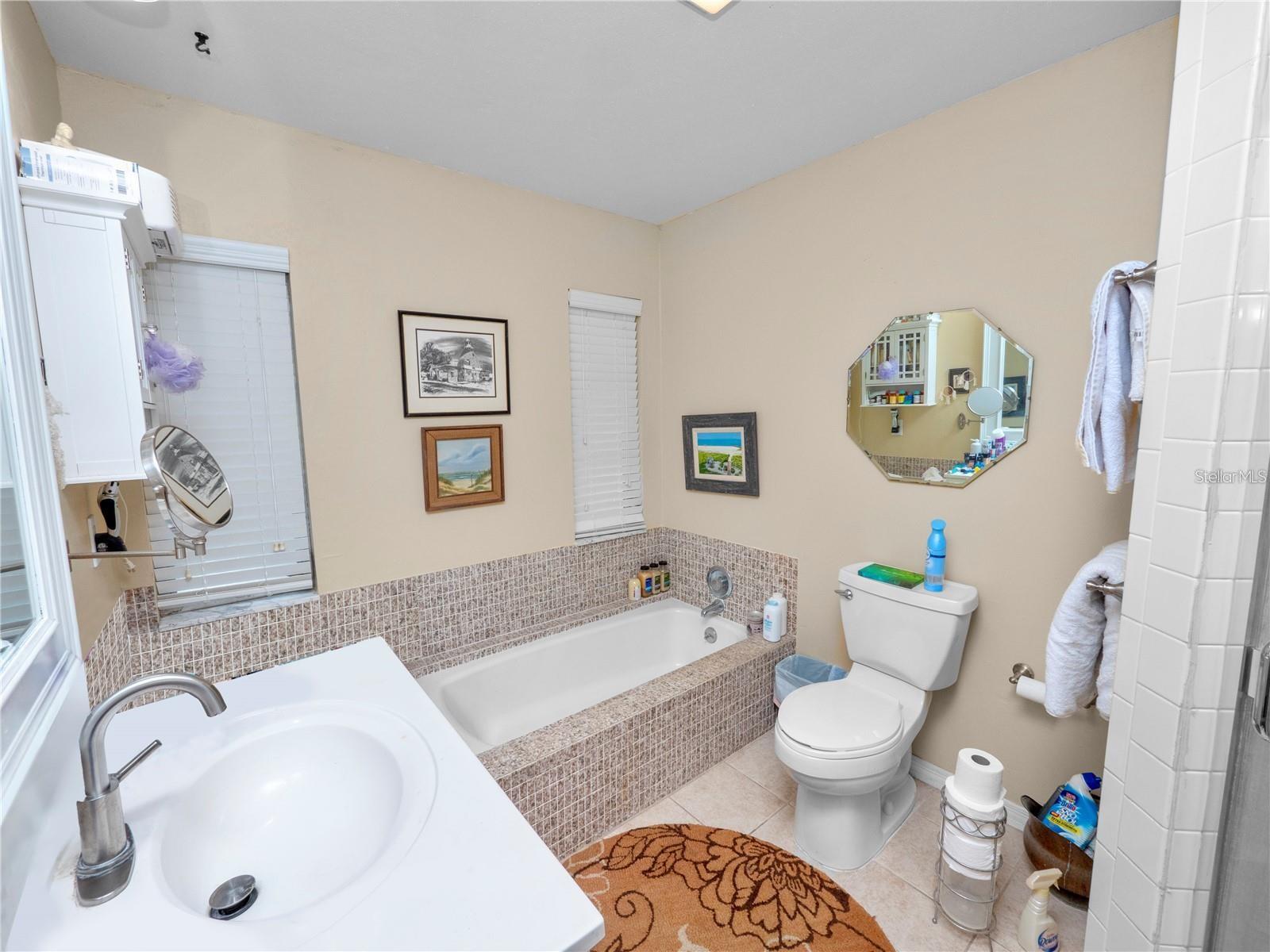 2118 LAKE BENTLEY CT, LAKELAND, FL, 33803