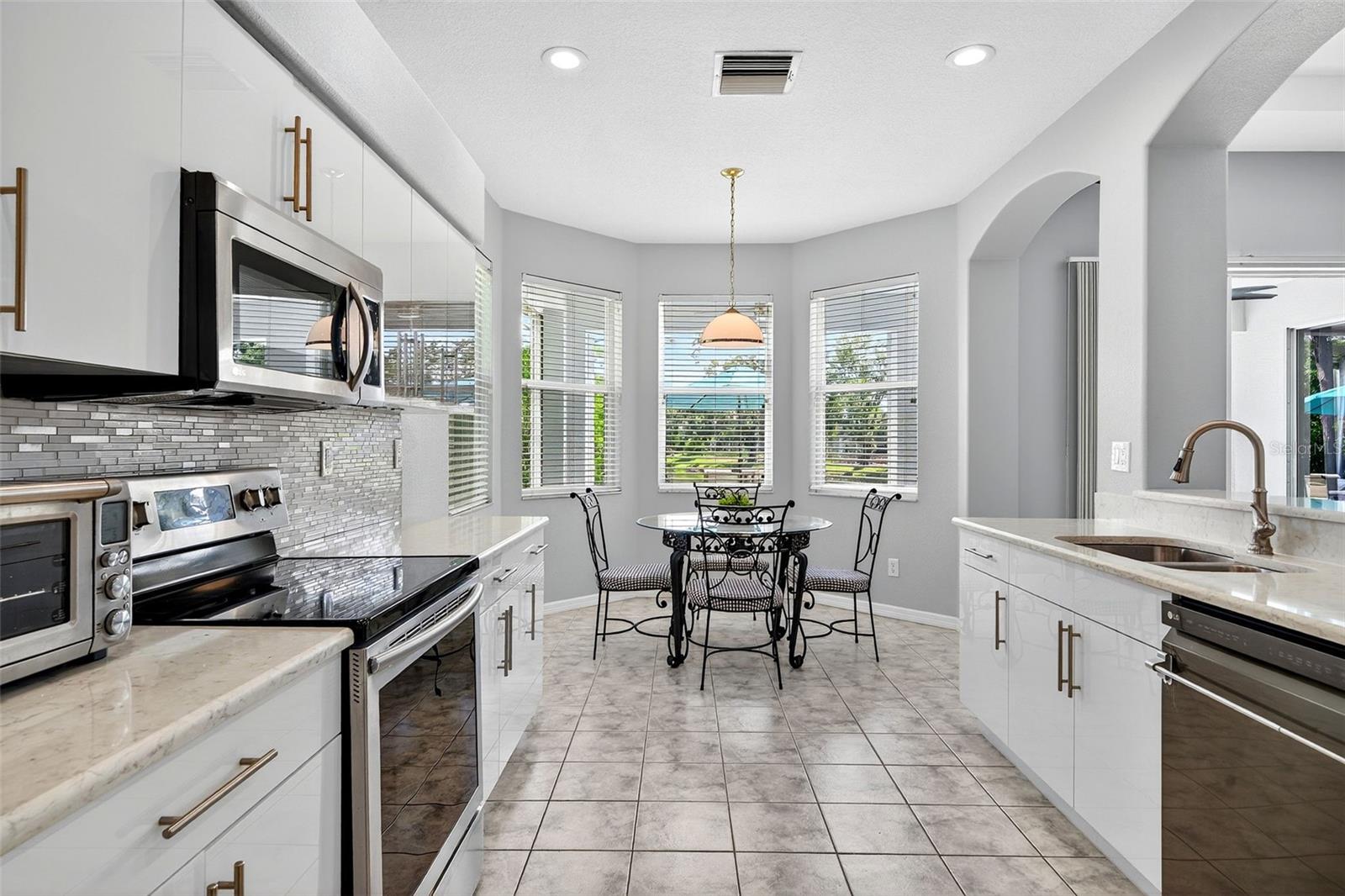 6617 CHESWICK ST, SARASOTA, FL, 34243