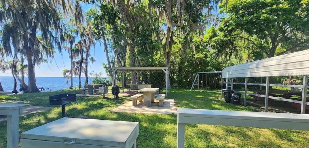 731 PARADISE BLVD, GEORGETOWN, FL, 32139