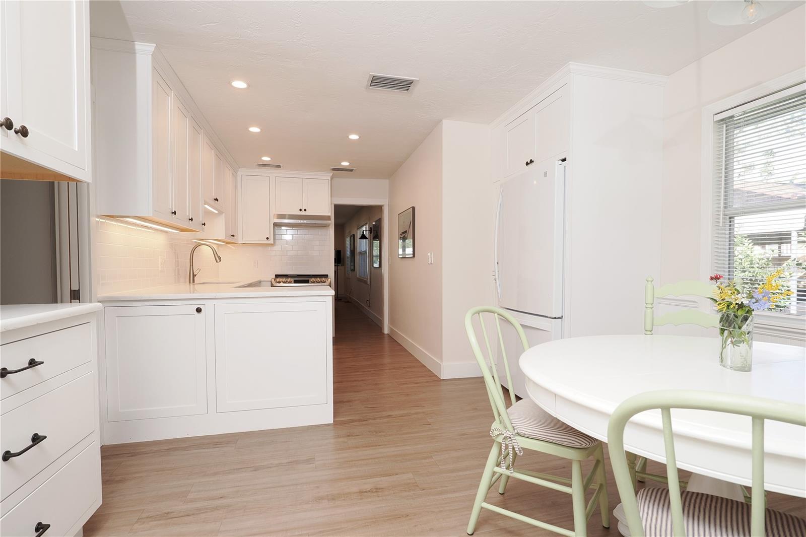 1303 ARCADIA AVE, SARASOTA, FL, 34232