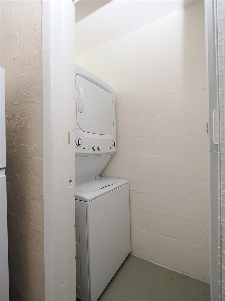 1303 ARCADIA AVE, SARASOTA, FL, 34232