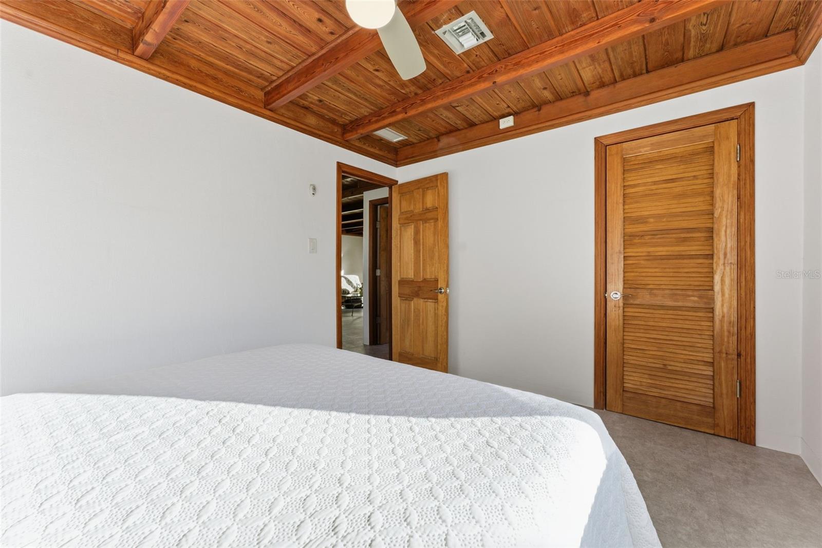 1161 S VENICE BLVD, VENICE, FL, 34293