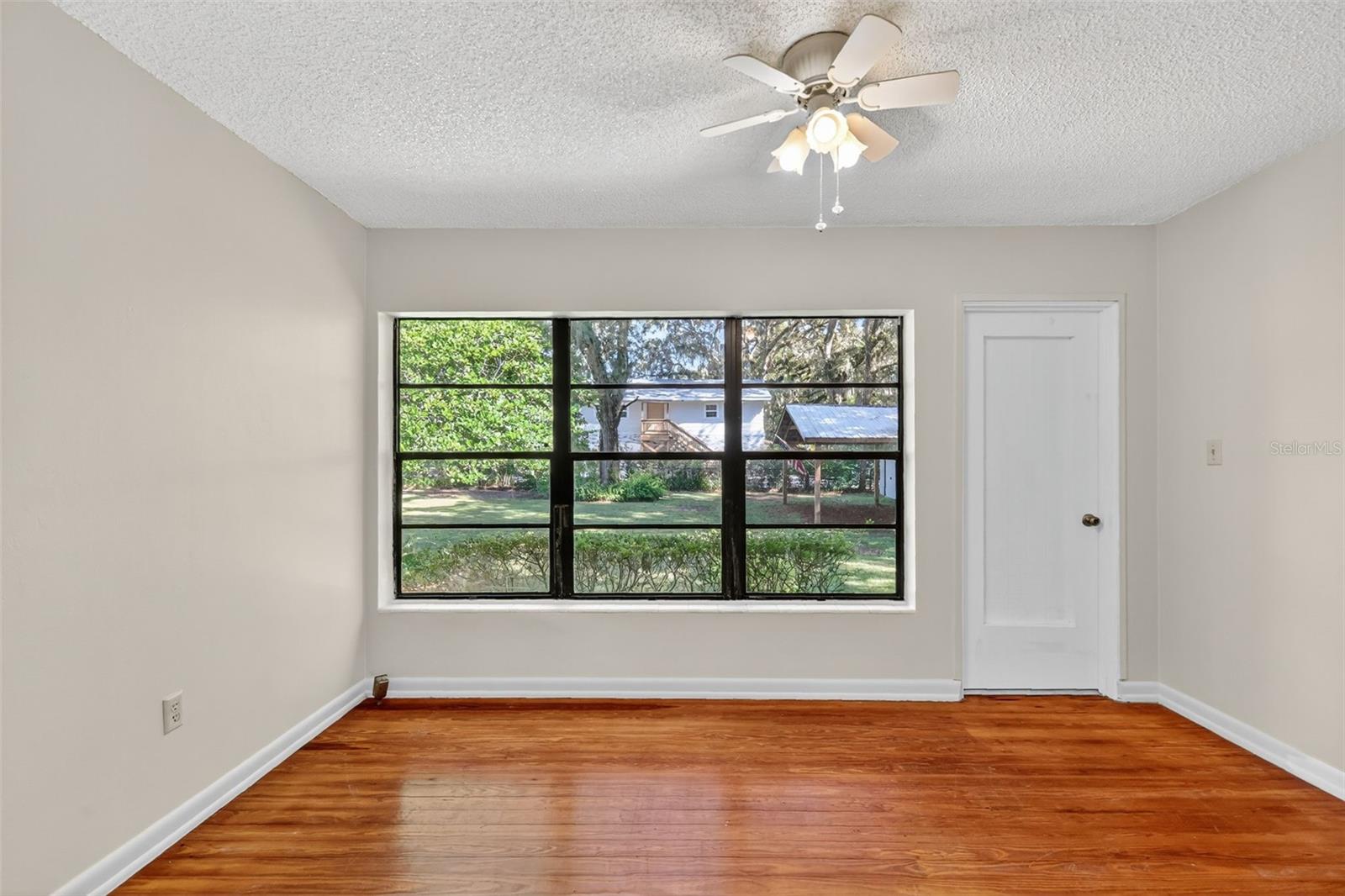 502 GRAY AVE, WILDWOOD, FL, 34785