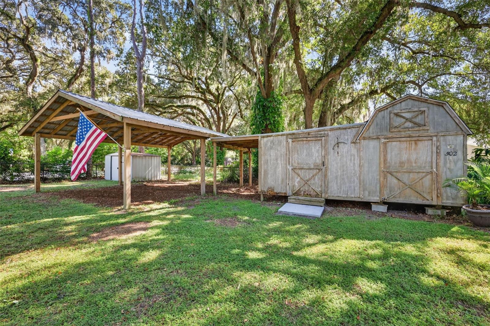 502 GRAY AVE, WILDWOOD, FL, 34785