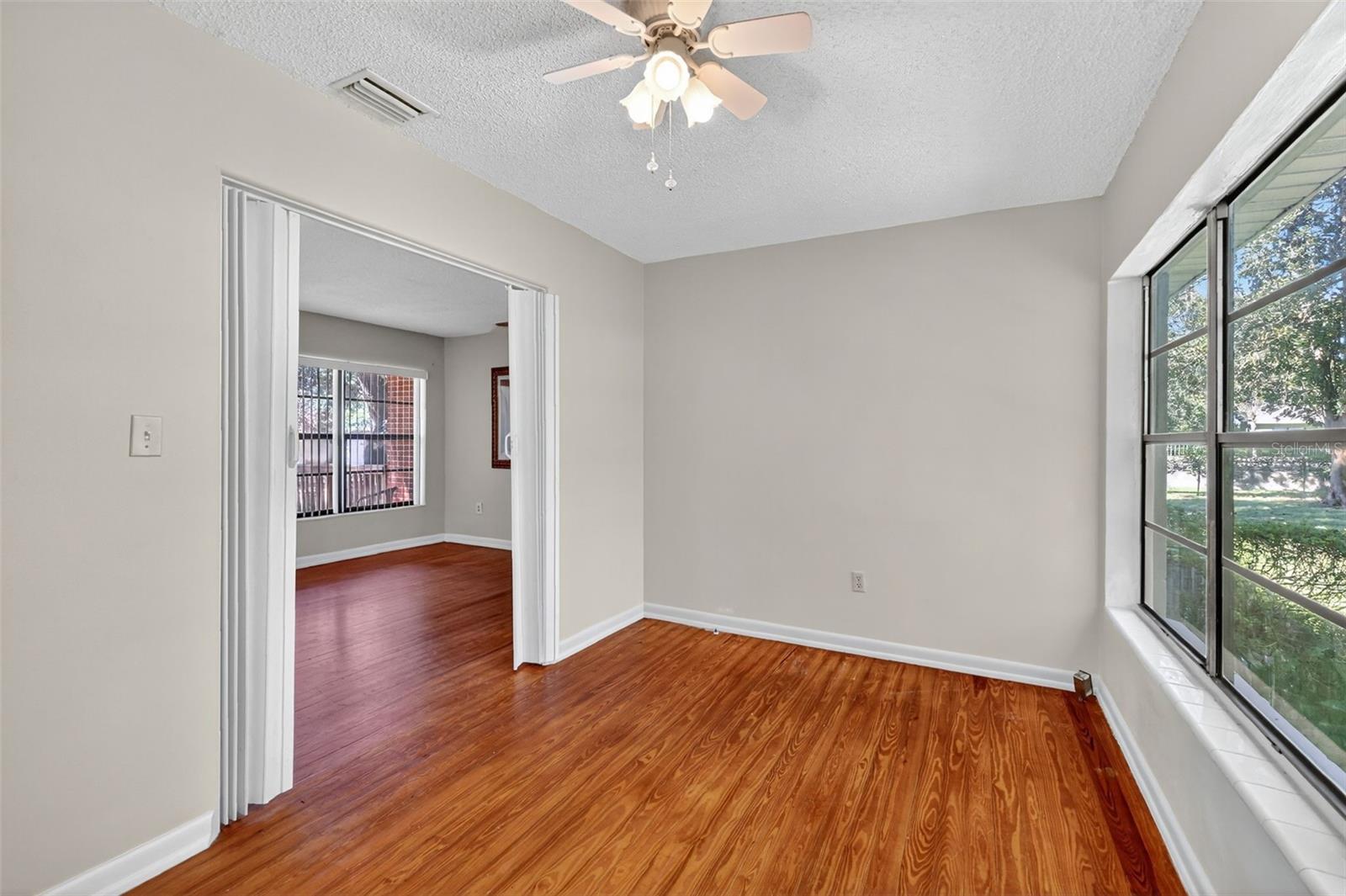 502 GRAY AVE, WILDWOOD, FL, 34785