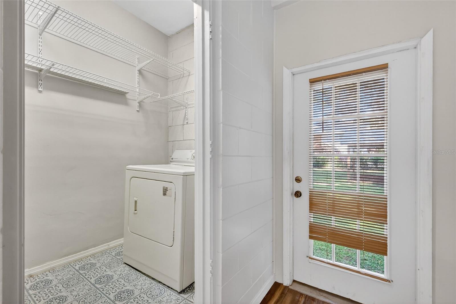 502 GRAY AVE, WILDWOOD, FL, 34785