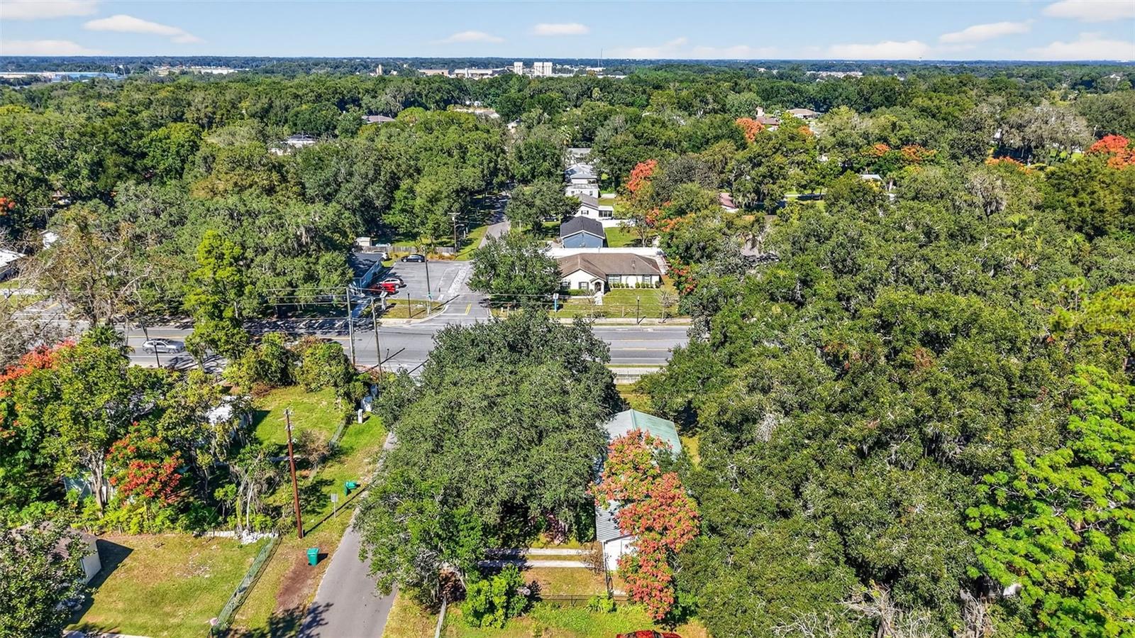 502 GRAY AVE, WILDWOOD, FL, 34785