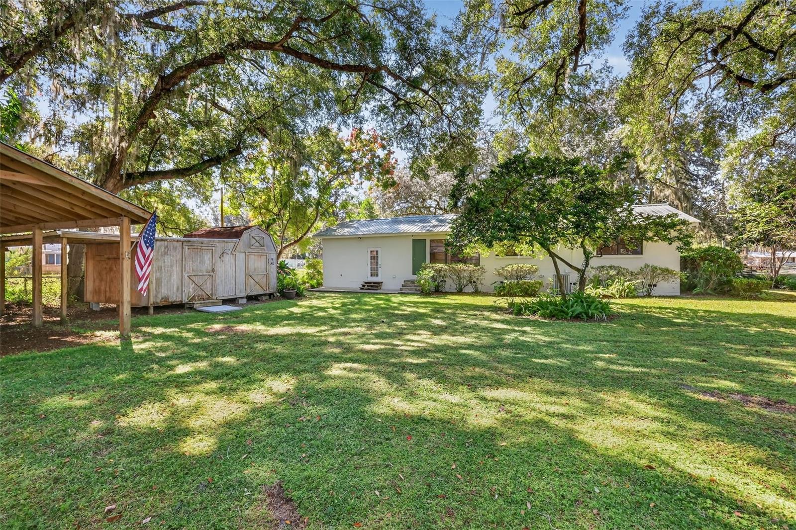 502 GRAY AVE, WILDWOOD, FL, 34785