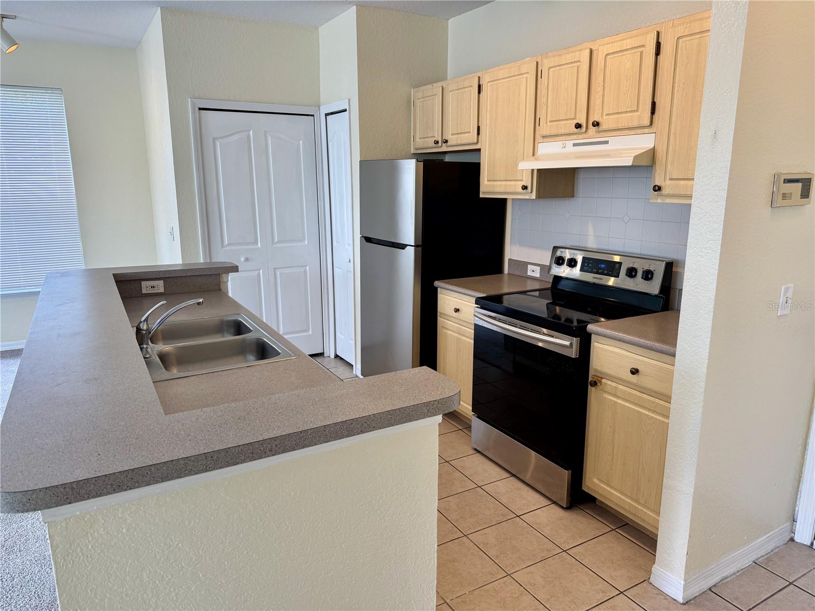 2718 MAITLAND CROSSING WAY #202, ORLANDO, FL, 32810