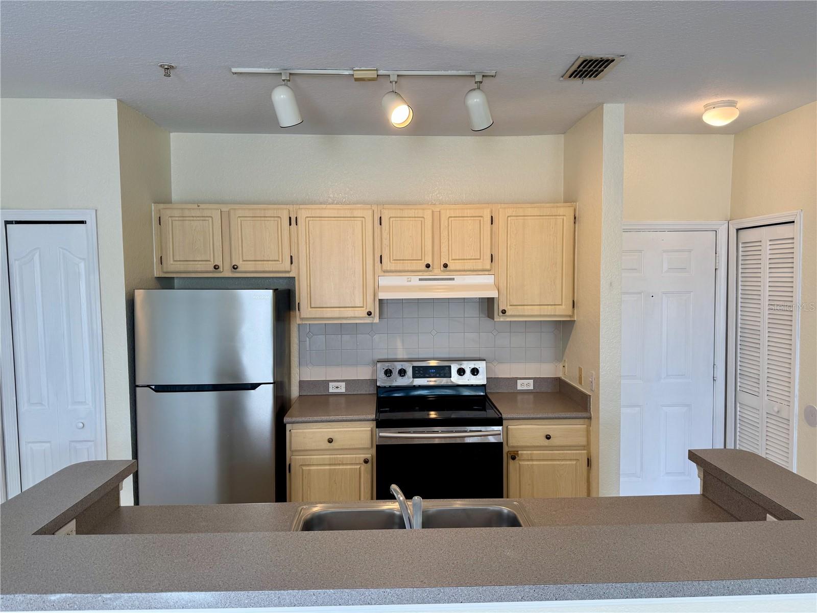 2718 MAITLAND CROSSING WAY #202, ORLANDO, FL, 32810