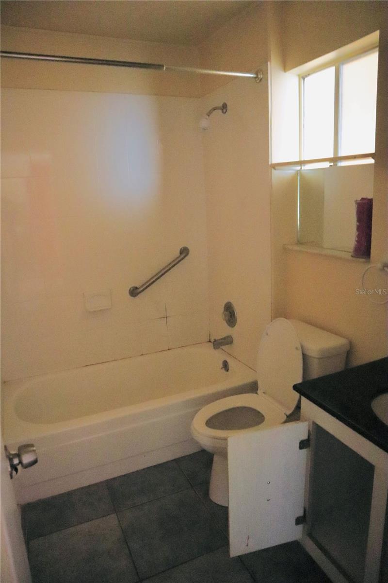 S5137057 Property Photo