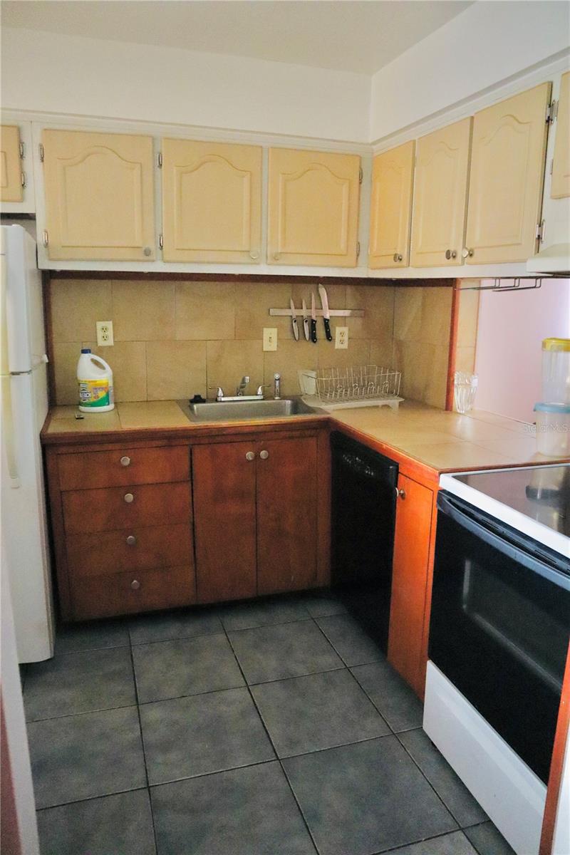 S5137057 Property Photo