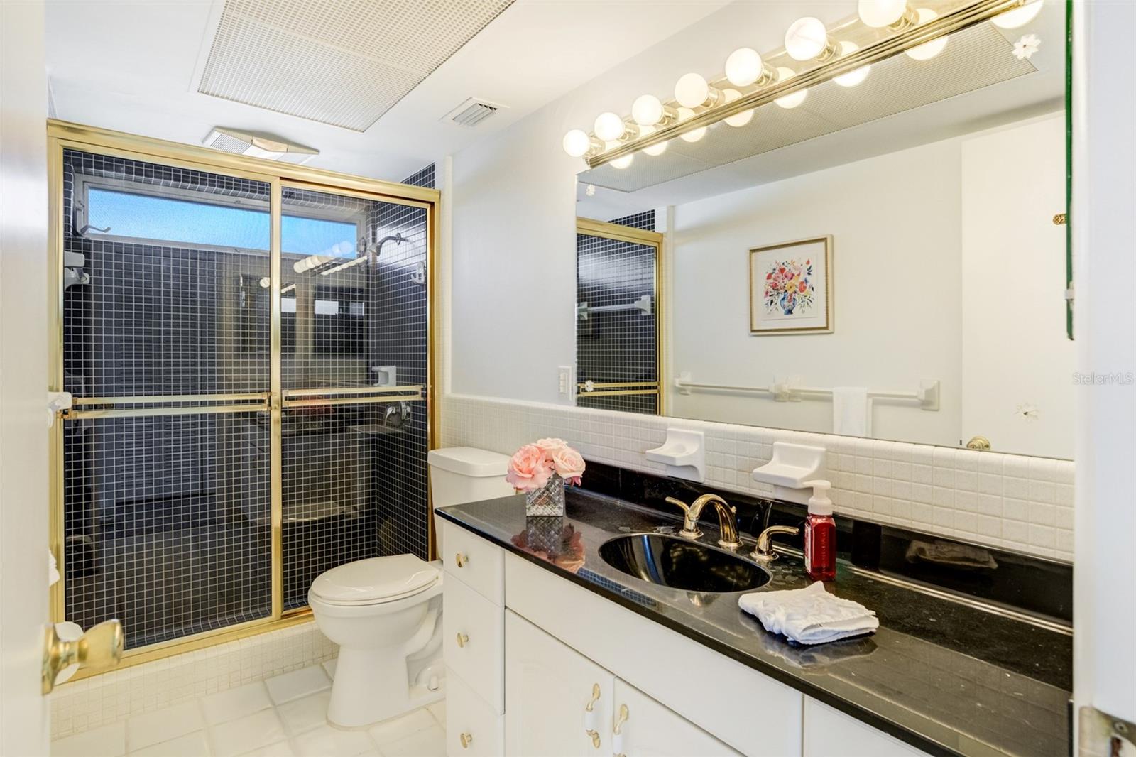 13850 SUNSET DR, LARGO, FL, 33774