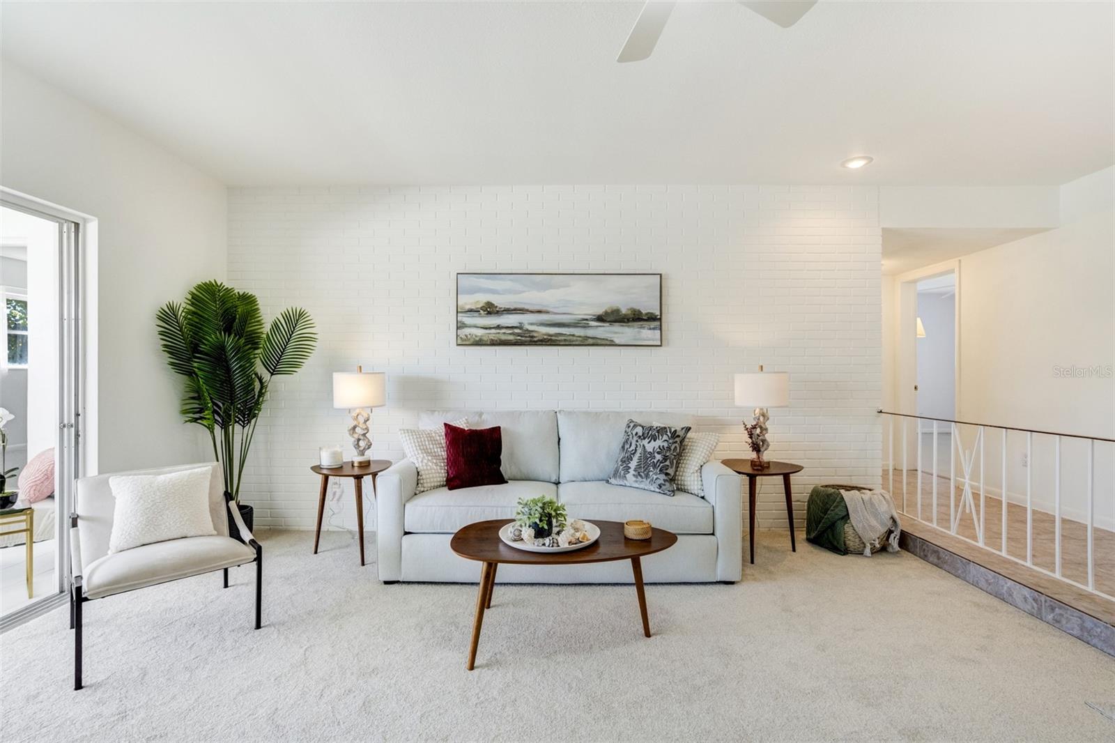 13850 SUNSET DR, LARGO, FL, 33774