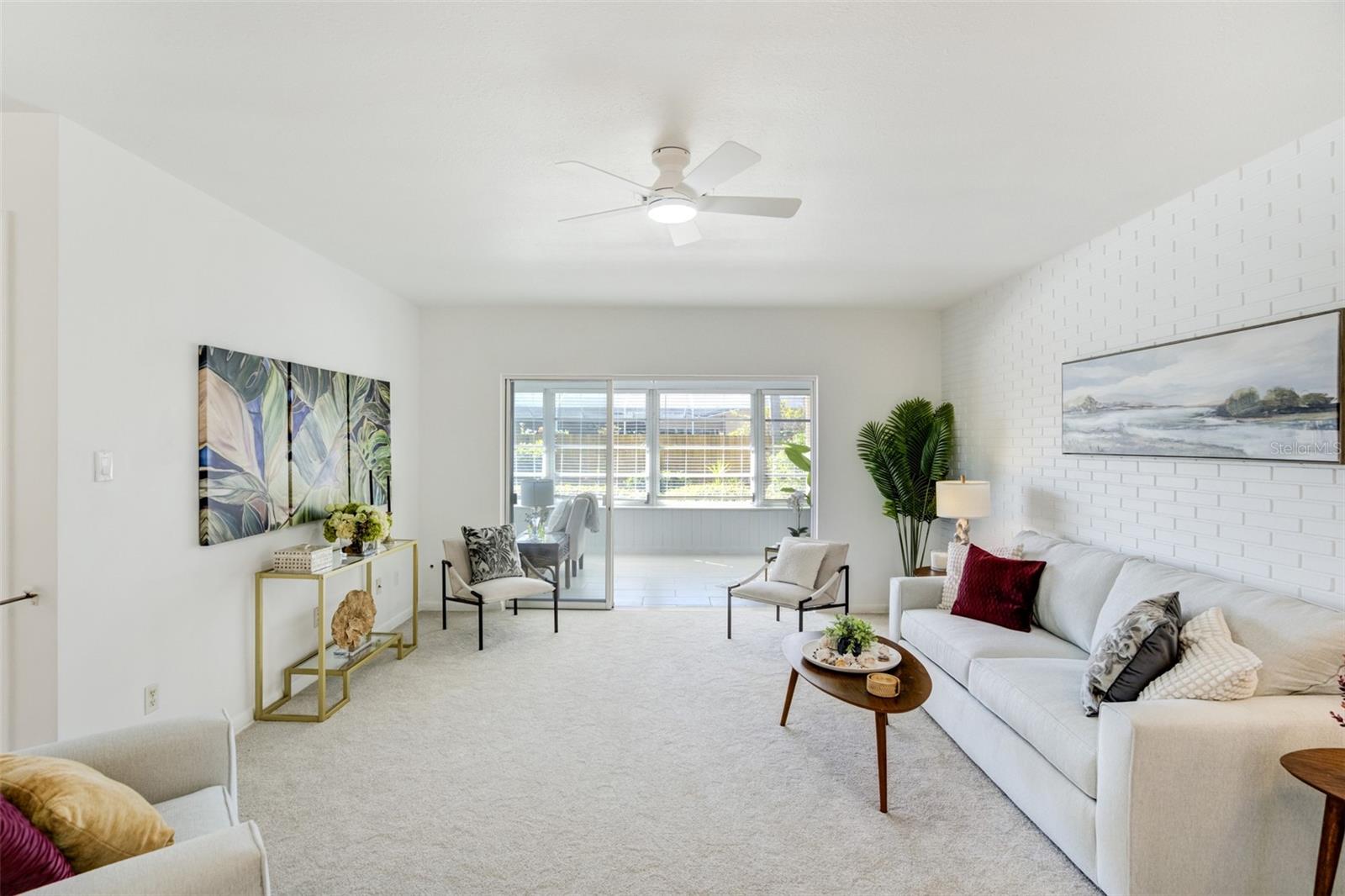 13850 SUNSET DR, LARGO, FL, 33774