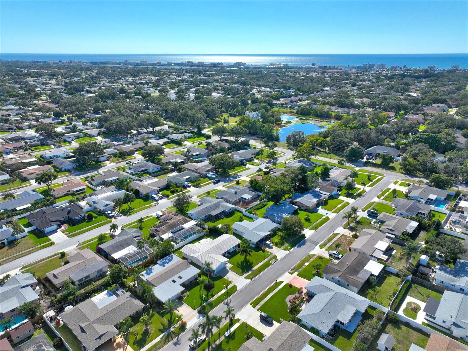 13850 SUNSET DR, LARGO, FL, 33774