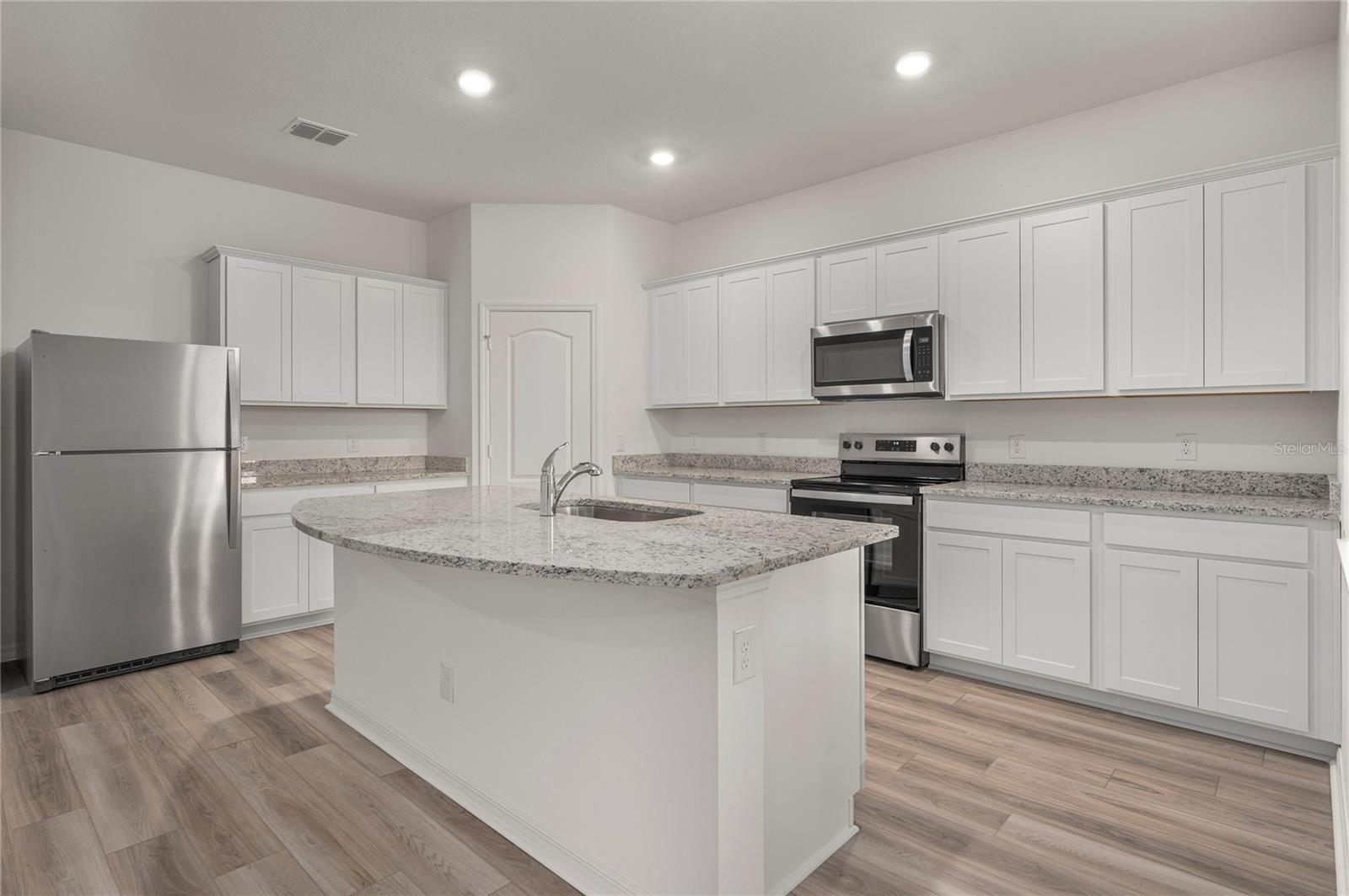 539 PEACE DR, POINCIANA, FL, 34759