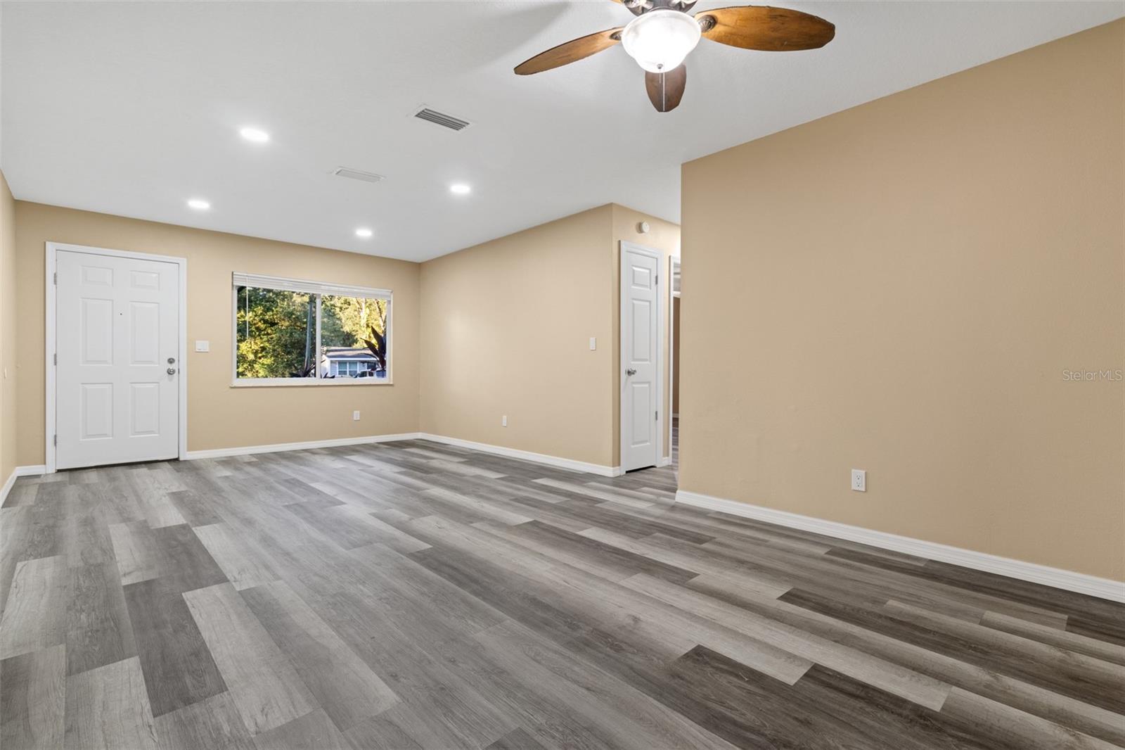 609 HOLLEY ST, BROOKSVILLE, FL, 34601