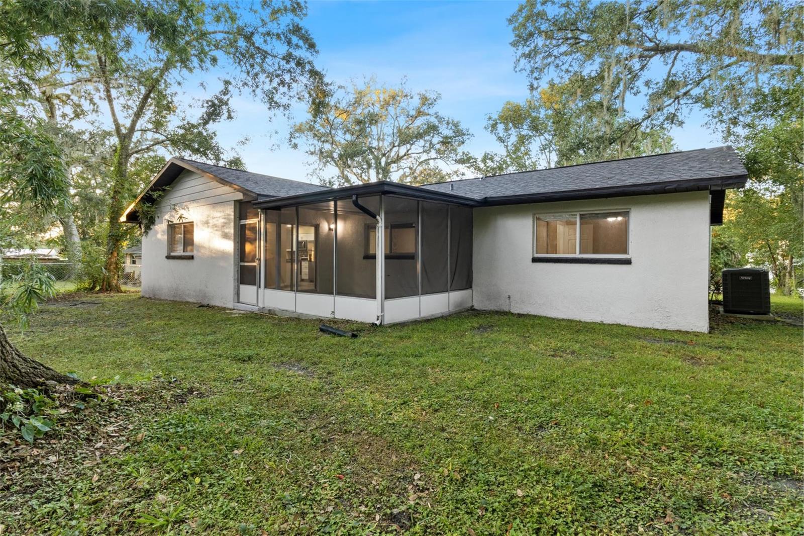 609 HOLLEY ST, BROOKSVILLE, FL, 34601