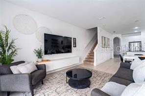 476 LAKE SHORE PKWY, DAVENPORT, FL, 33896