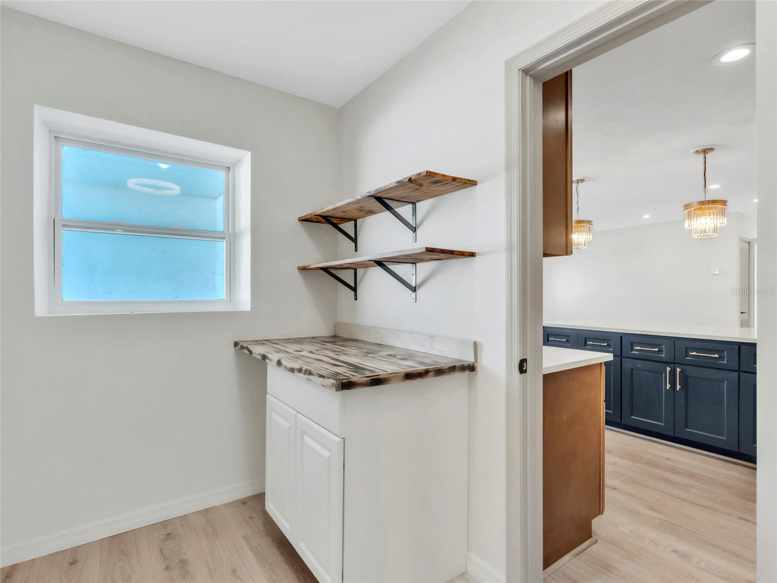 4870 VENETIAN BLVD NE, ST PETERSBURG, FL, 33703