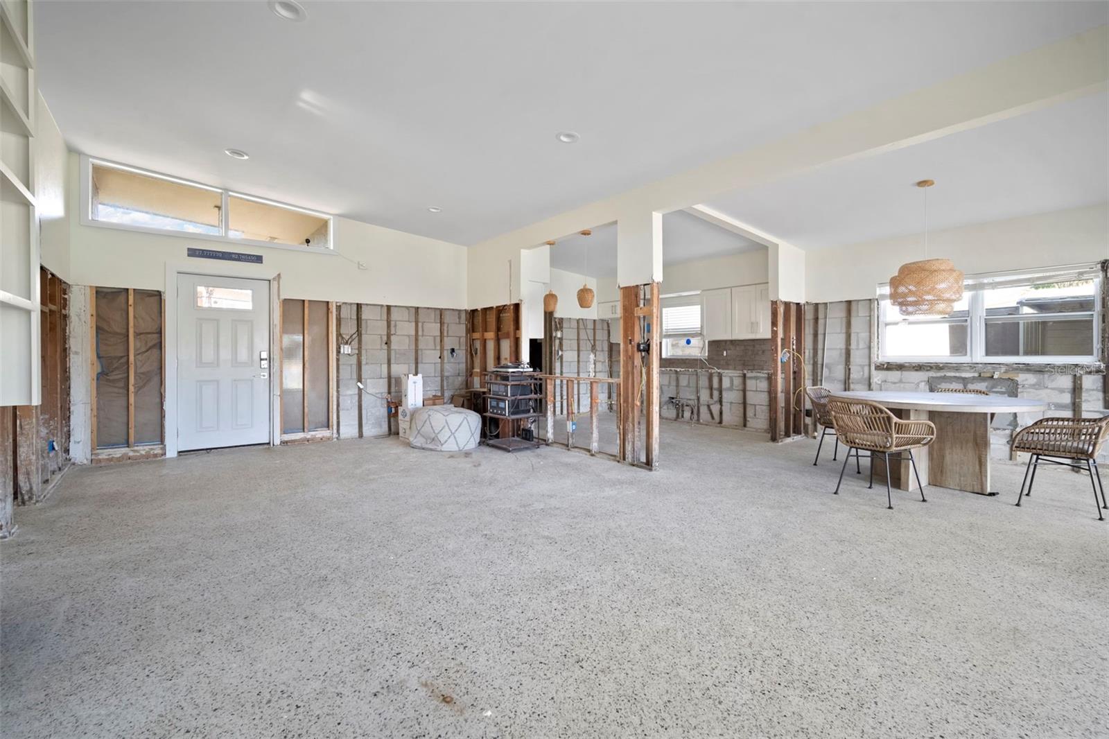 11405 6TH ST E, TREASURE ISLAND, FL, 33706