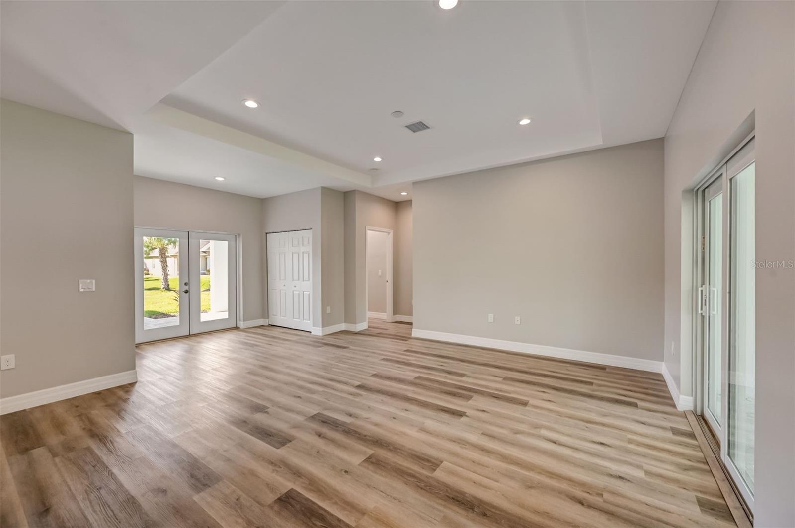 1212 GILLESPIE AVE, NORTH PORT, FL, 34288