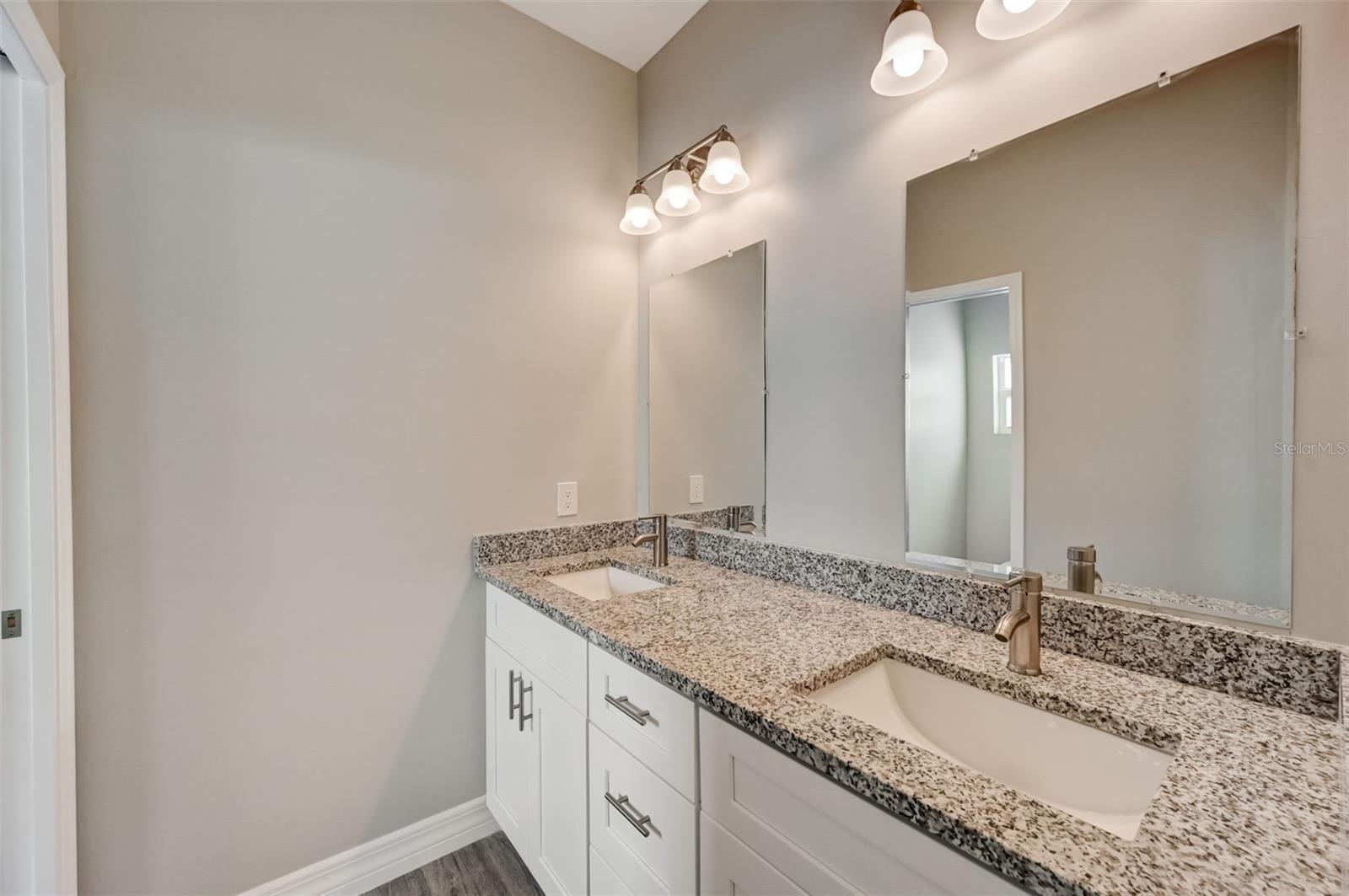 1212 GILLESPIE AVE, NORTH PORT, FL, 34288