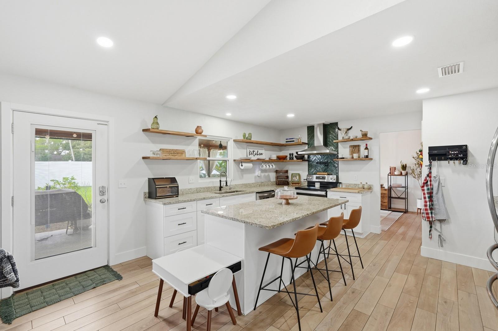 715 KRISTINA CT, PORT ORANGE, FL, 32127