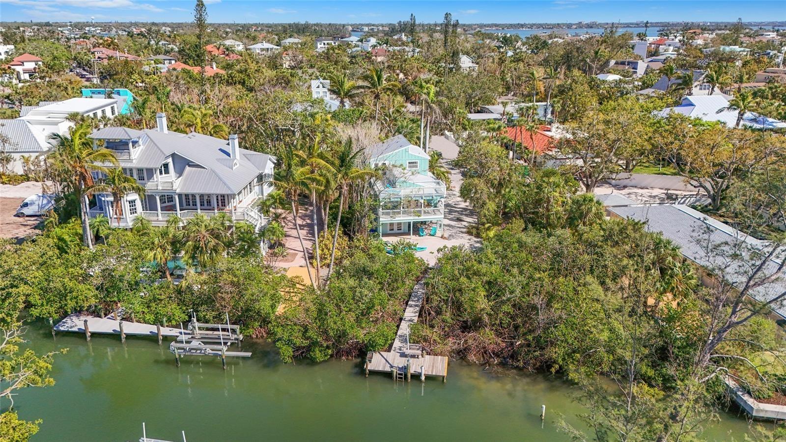 111 FAUBEL ST, SARASOTA, FL, 34242