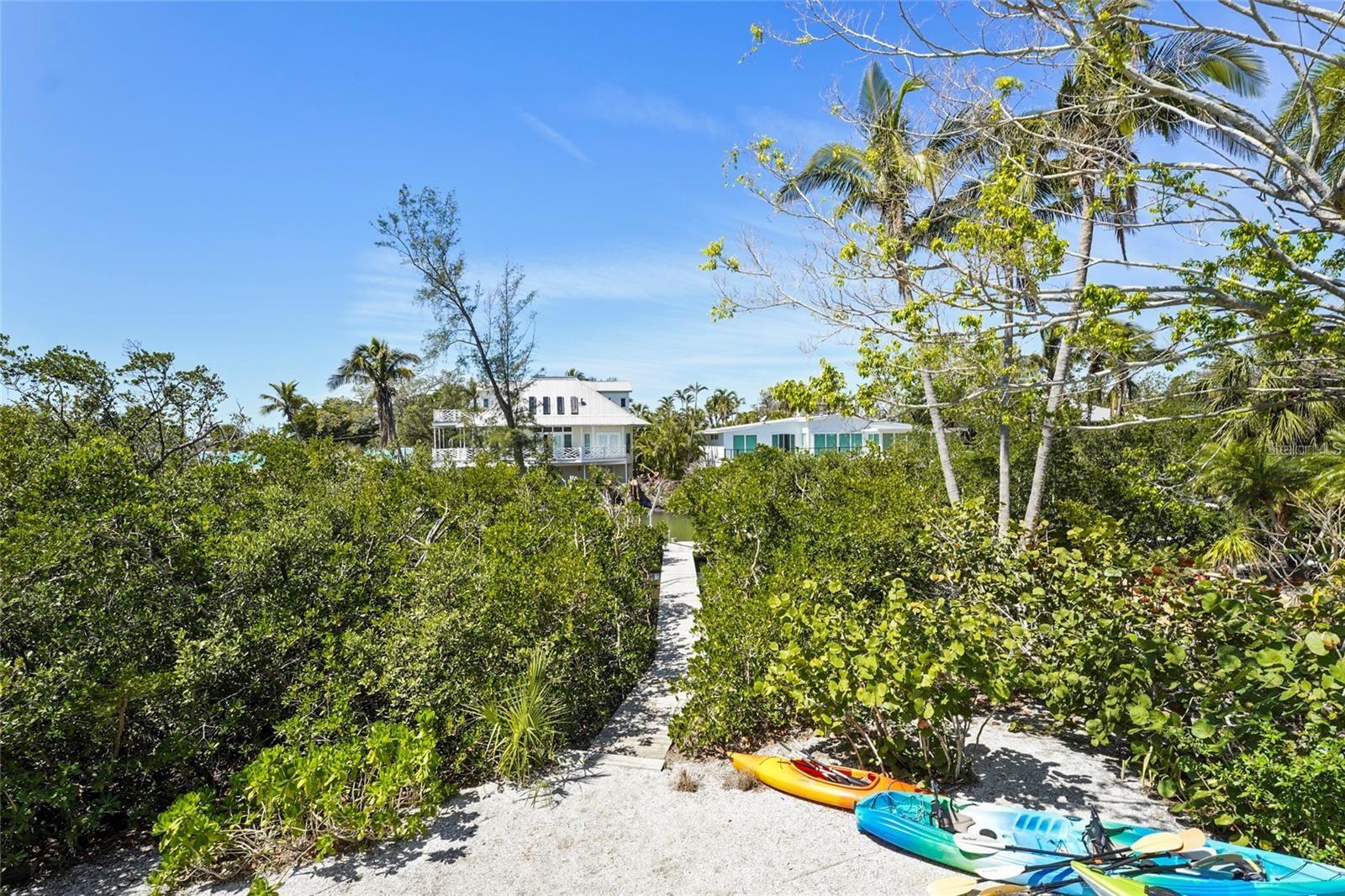 111 FAUBEL ST, SARASOTA, FL, 34242