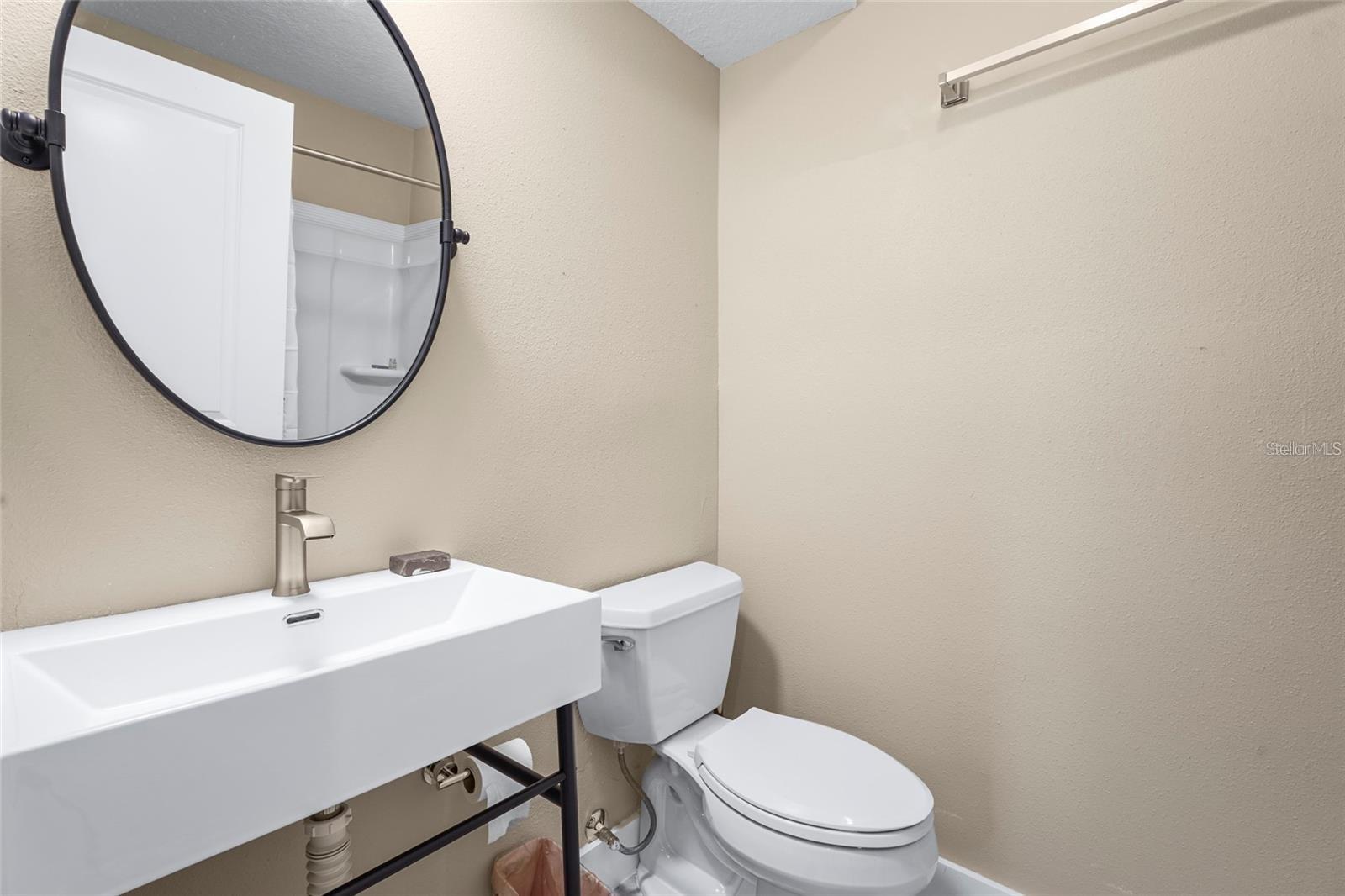 111 FAUBEL ST, SARASOTA, FL, 34242