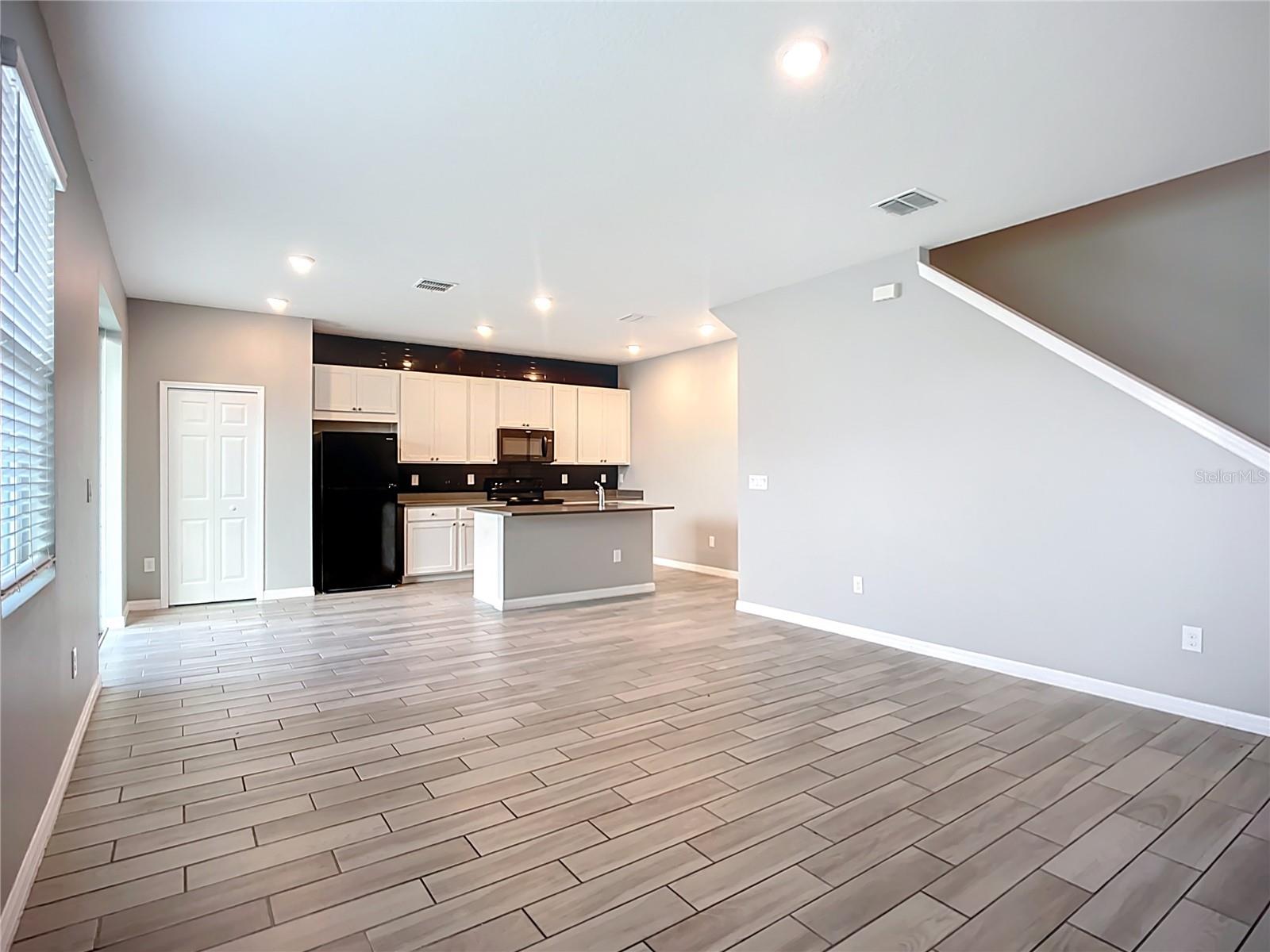 11829 CLARE HILL AVE, RIVERVIEW, FL, 33579