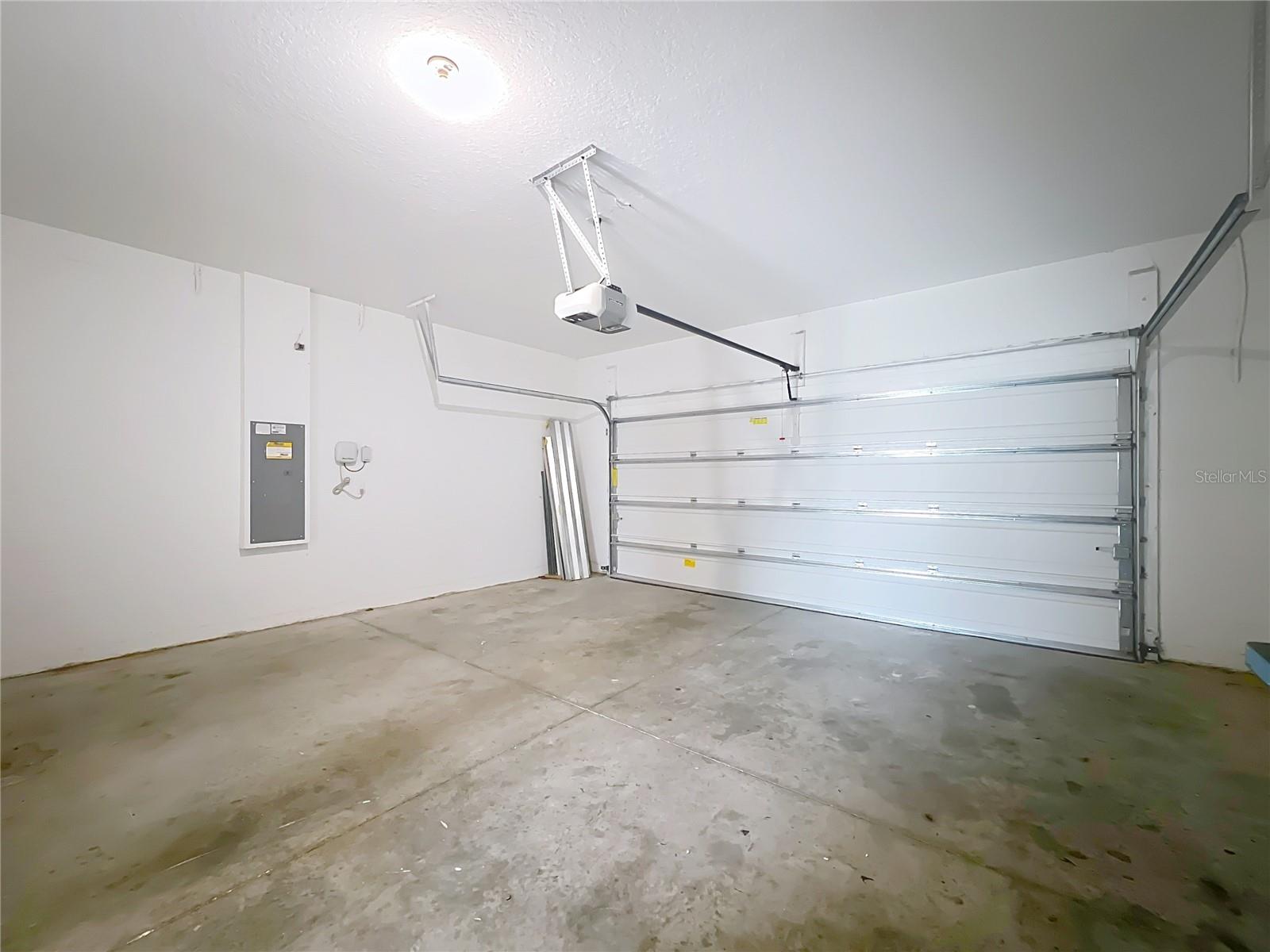 11829 CLARE HILL AVE, RIVERVIEW, FL, 33579