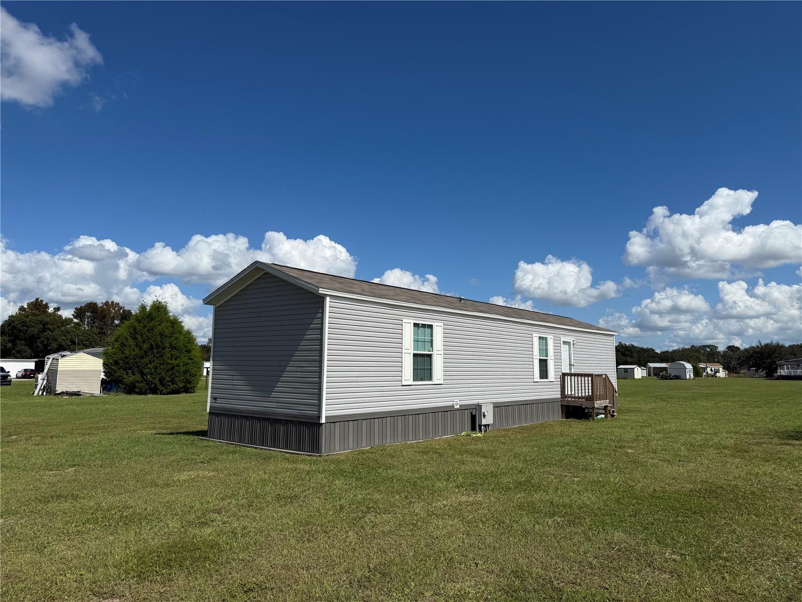 1141 NW 12TH LANE, LAKE PANASOFFKEE, FL, 33538