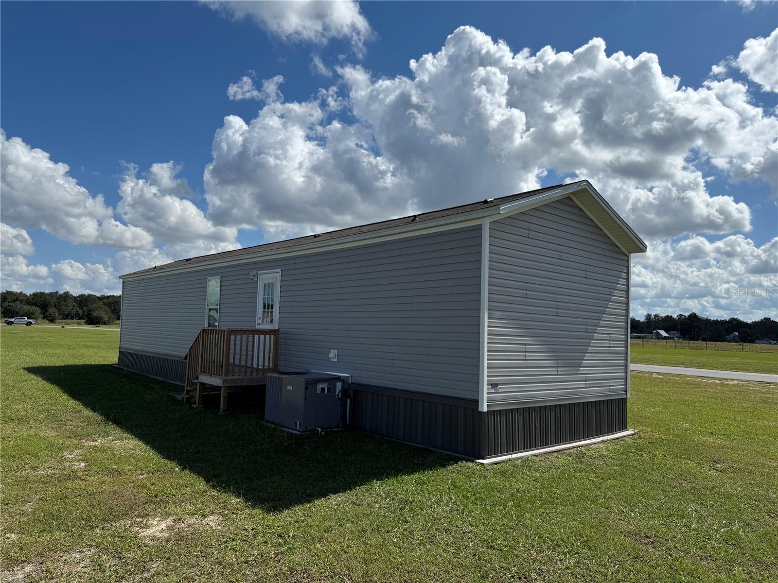 1141 NW 12TH LANE, LAKE PANASOFFKEE, FL, 33538