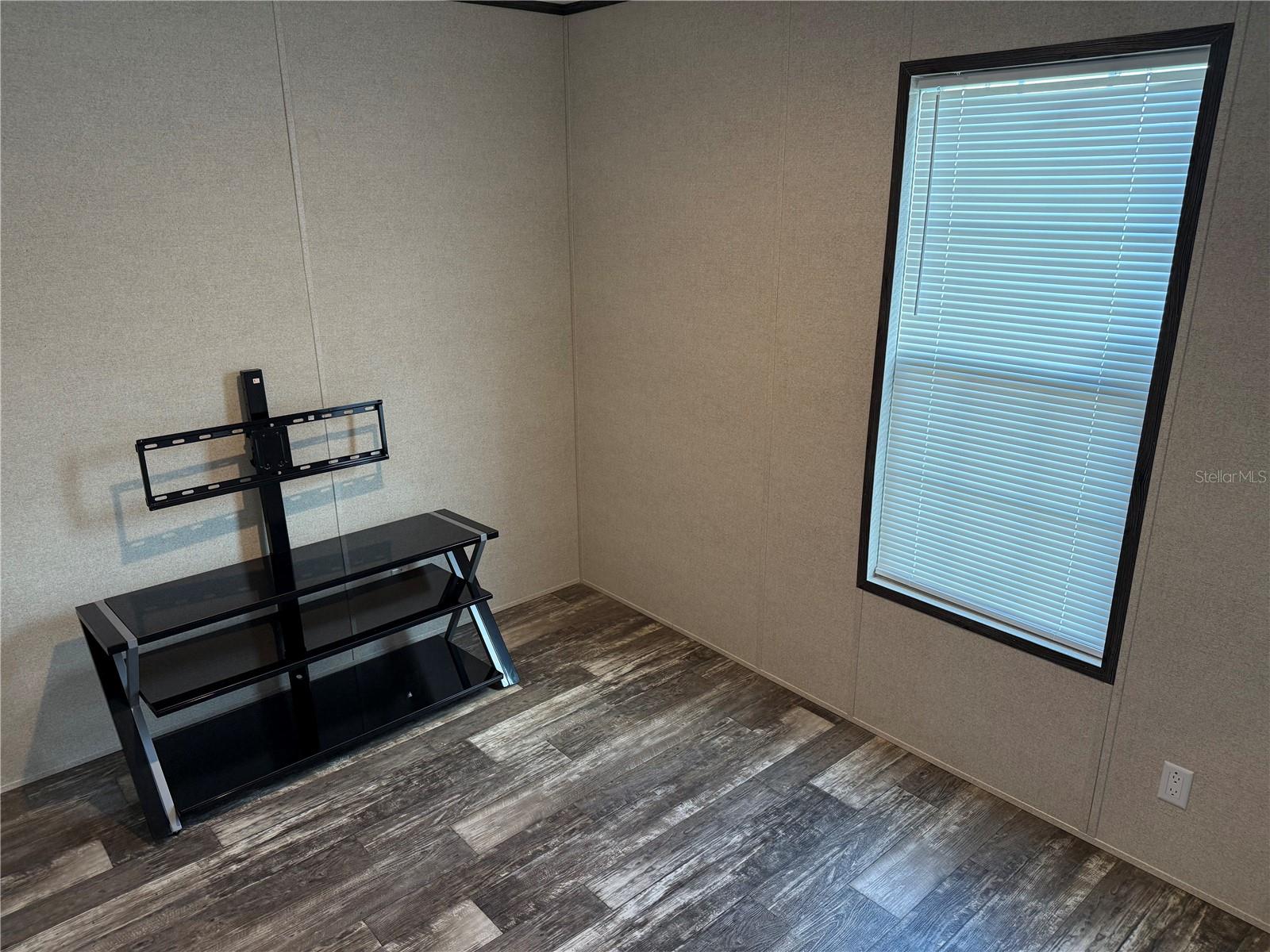 1141 NW 12TH LANE, LAKE PANASOFFKEE, FL, 33538