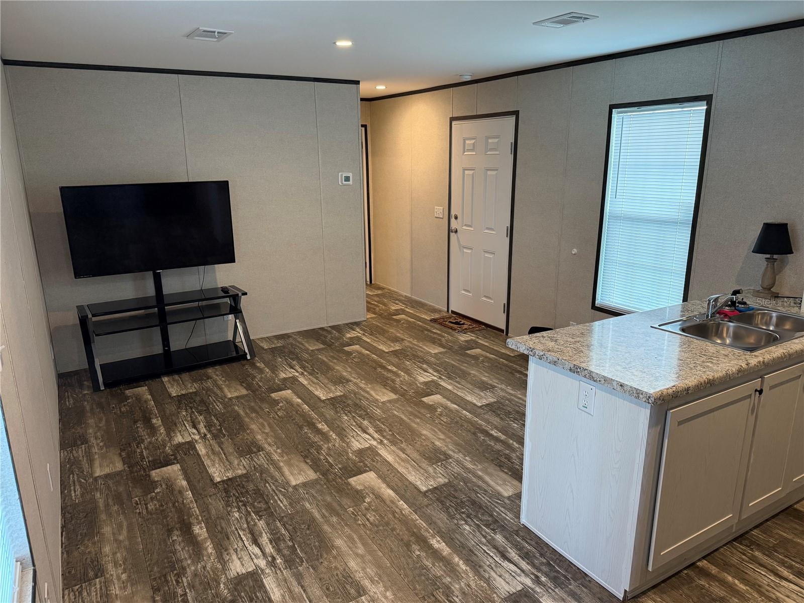 1141 NW 12TH LANE, LAKE PANASOFFKEE, FL, 33538