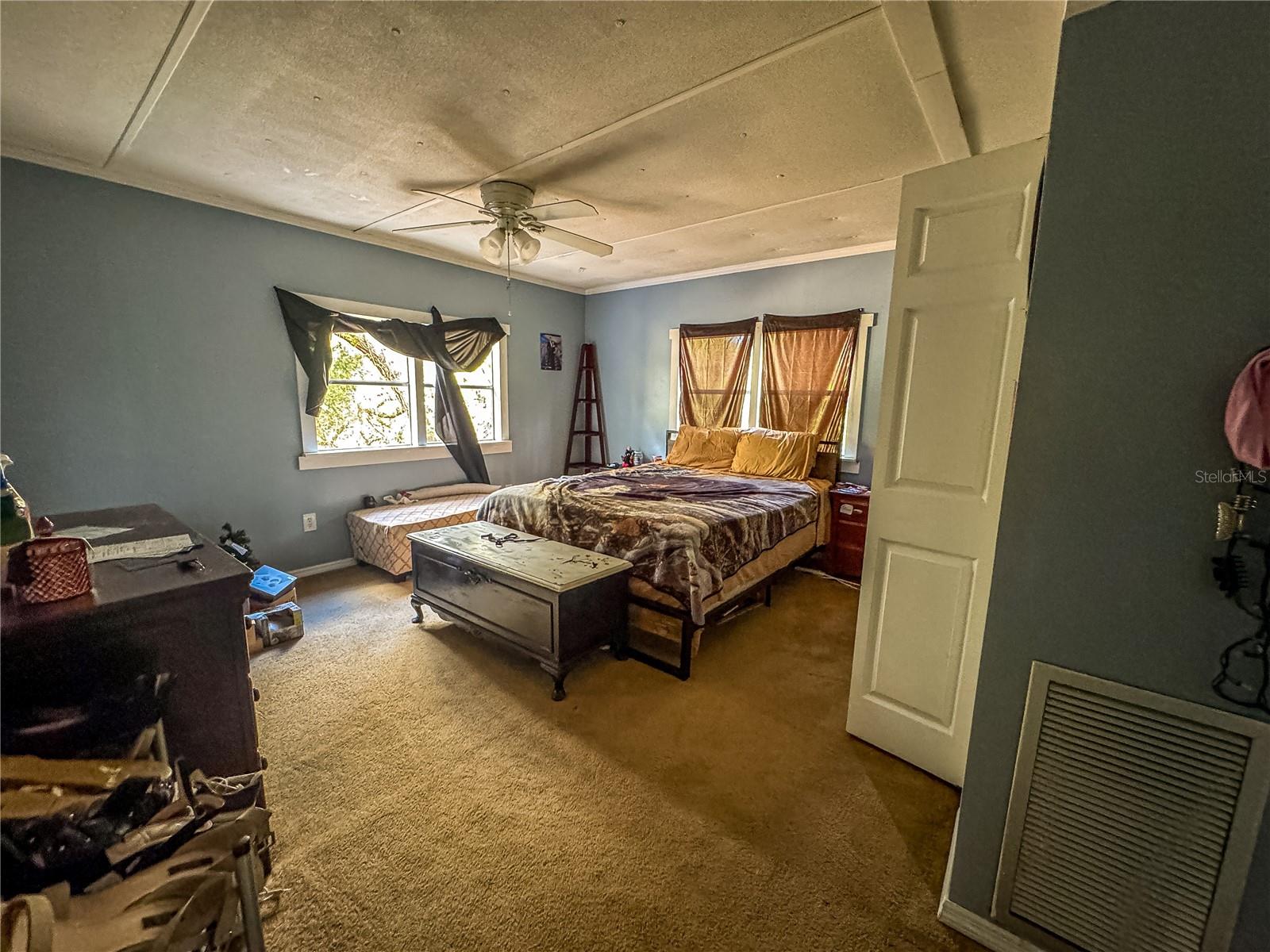 12060 EHRENWALD DR, WEEKI WACHEE, FL, 34613