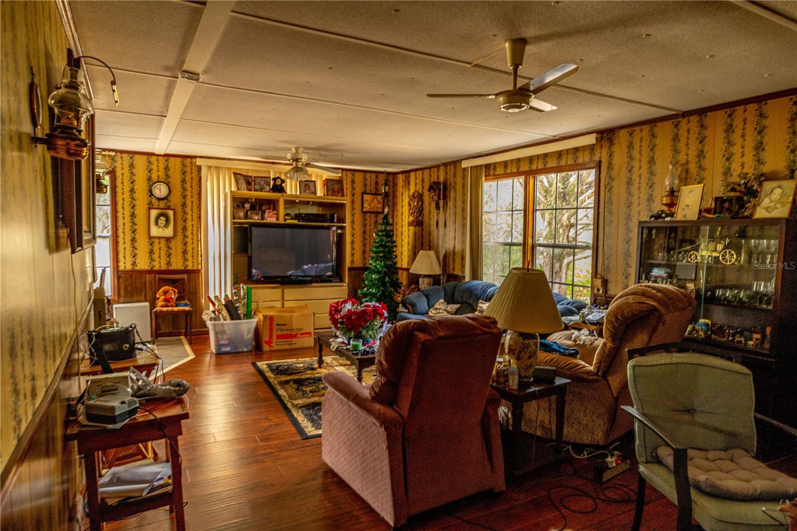 12060 EHRENWALD DR, WEEKI WACHEE, FL, 34613