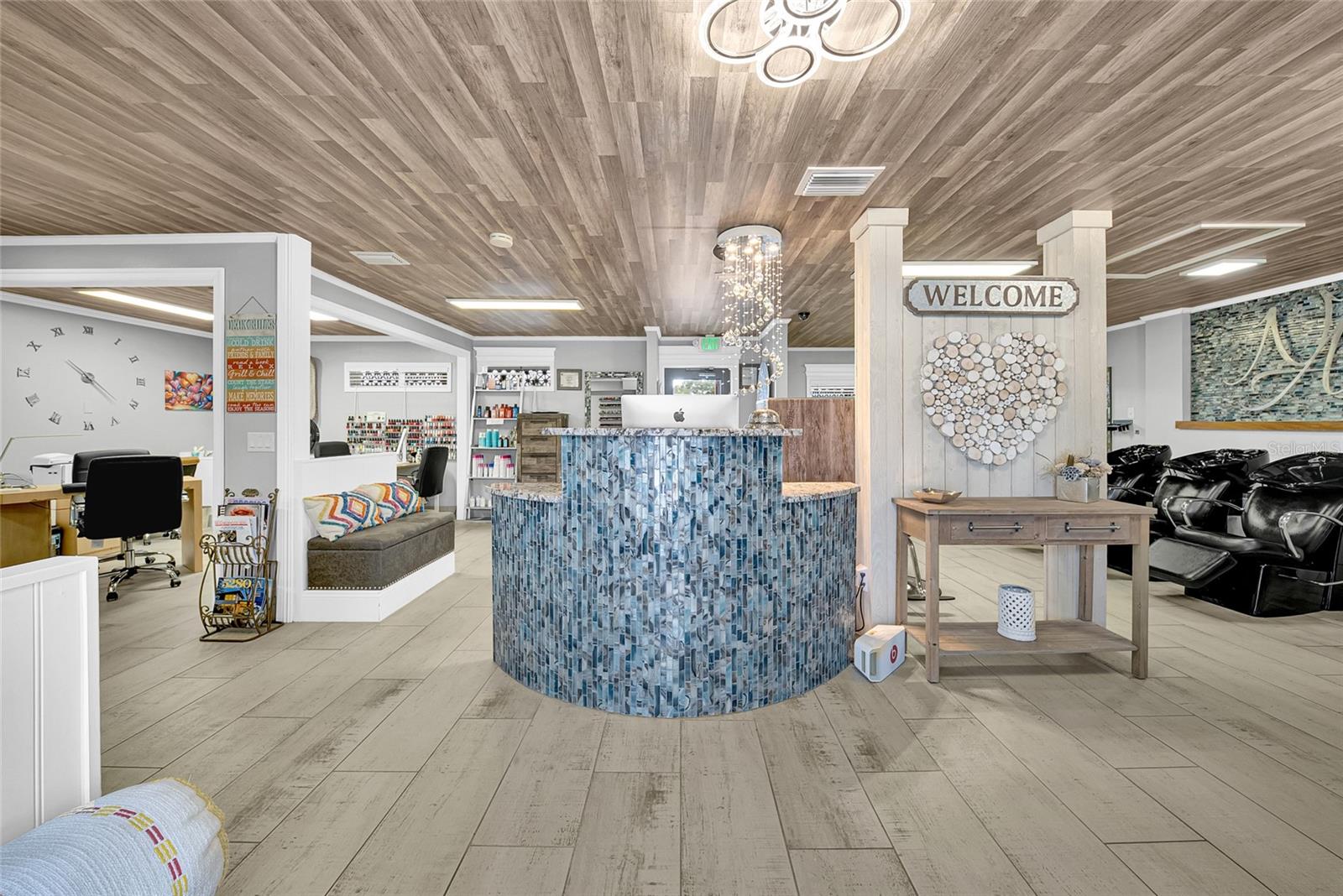 2130 W BAY DR, LARGO, FL, 33770