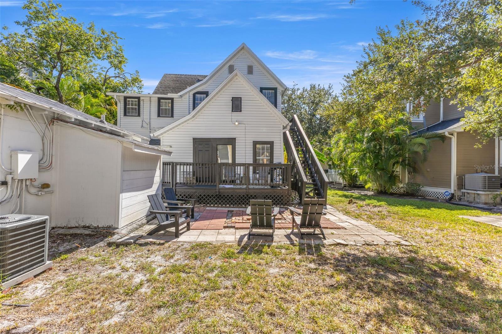 609 W AZEELE ST, TAMPA, FL, 33606