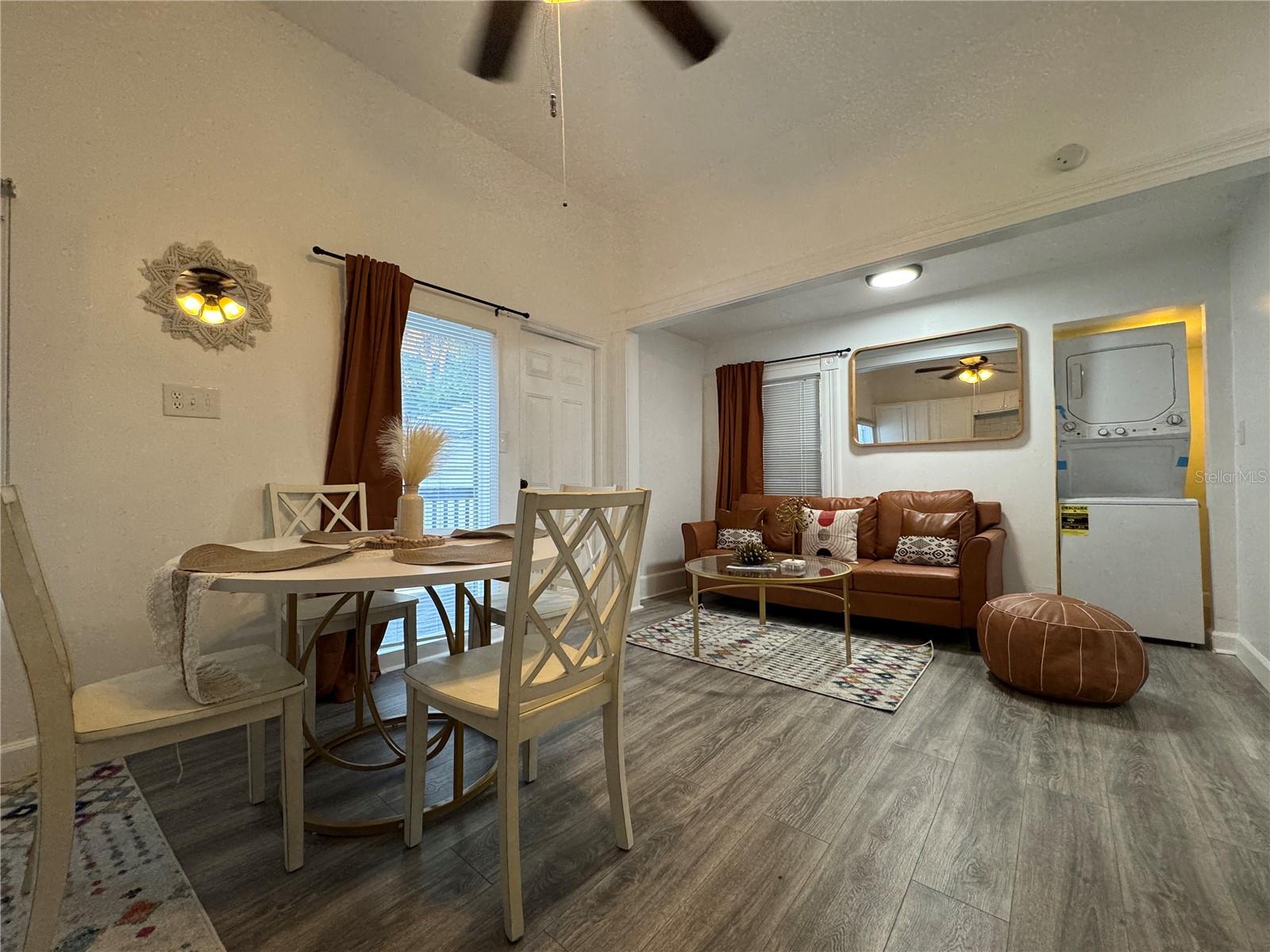 609 W AZEELE ST, TAMPA, FL, 33606