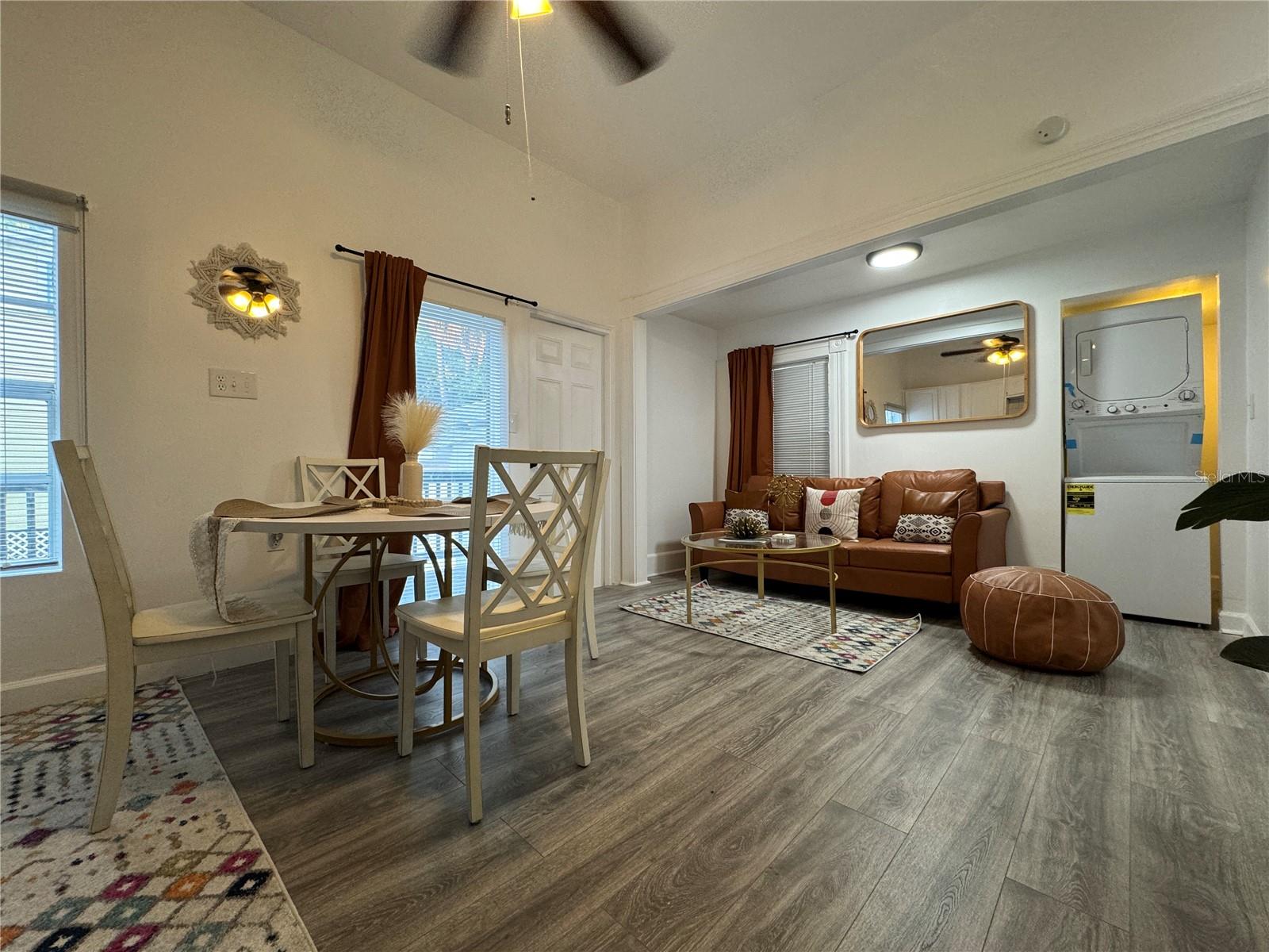 609 W AZEELE ST, TAMPA, FL, 33606