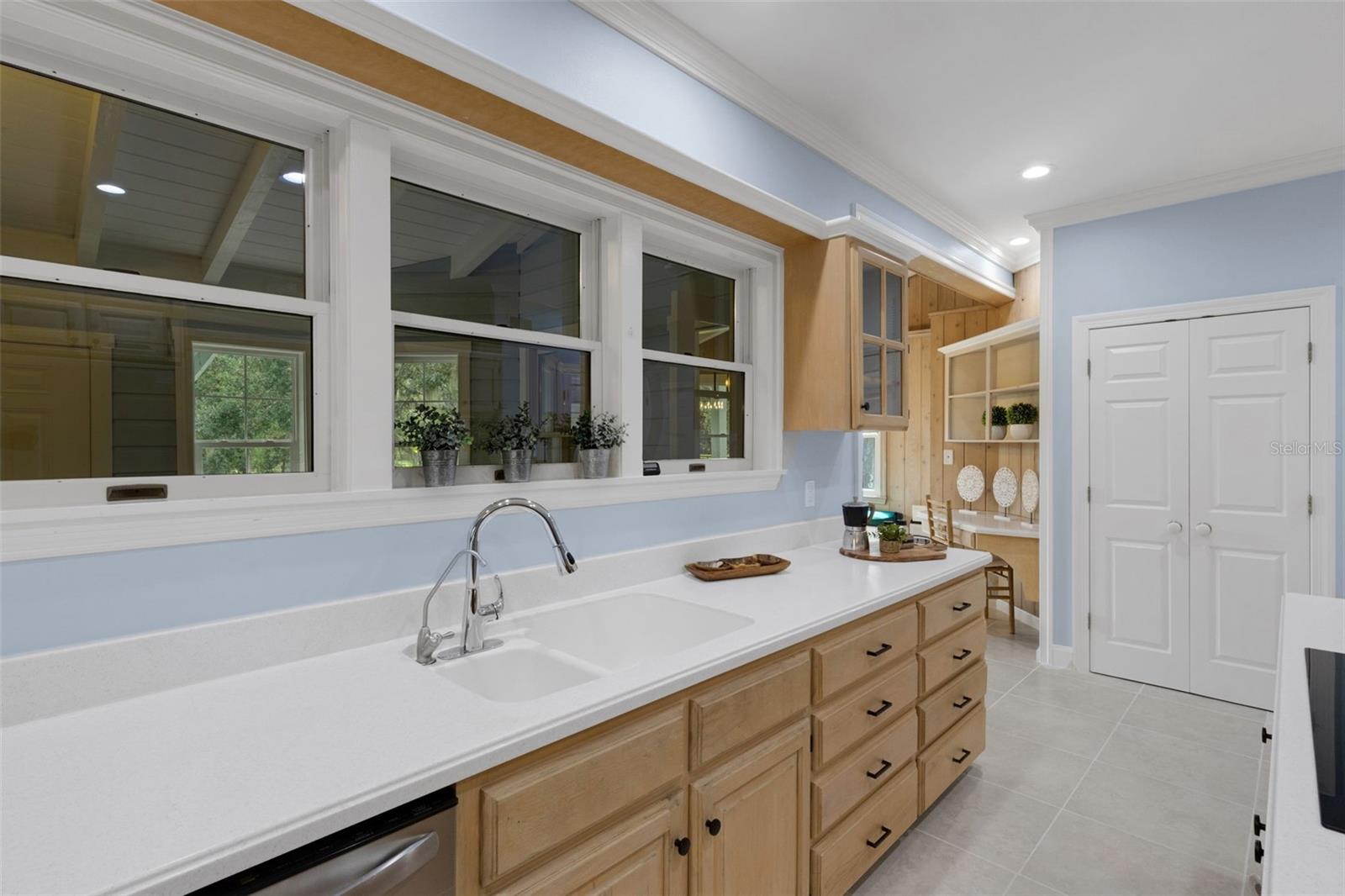 A4669291 Property Photo