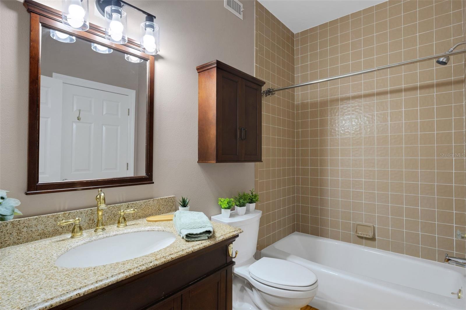 A4669291 Property Photo