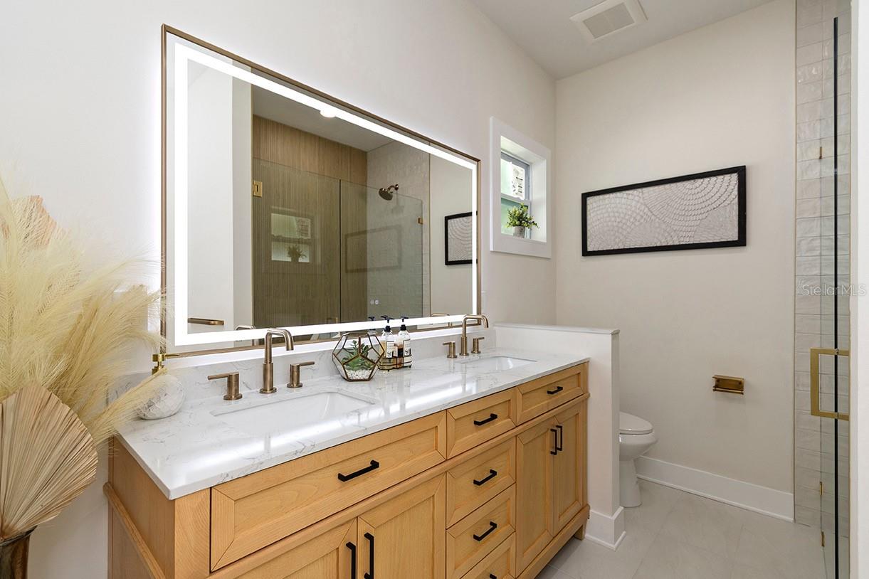 8103 N KLONDYKE ST, TAMPA, FL, 33604